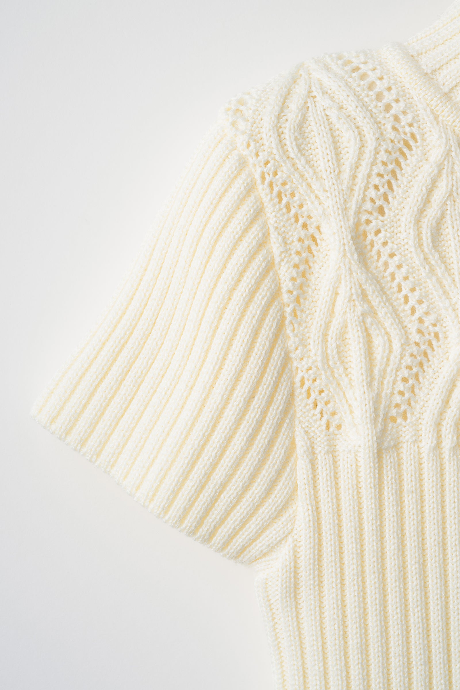Diamond knit tops (Ivory) – Audire