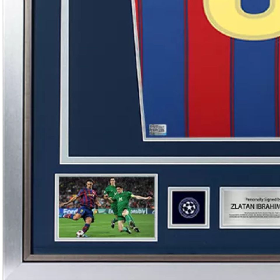 ズラタン・イブラヒモビッチ 【直筆サイン入り】 FCバルセロナ 2009-10