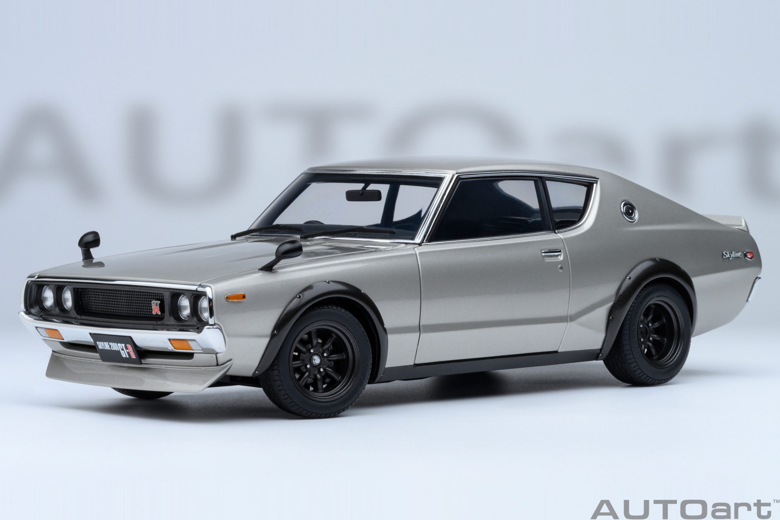 Nissan Skyline 2000 GT-R (KPGC110) Tuned version (Silver) | AUTOart