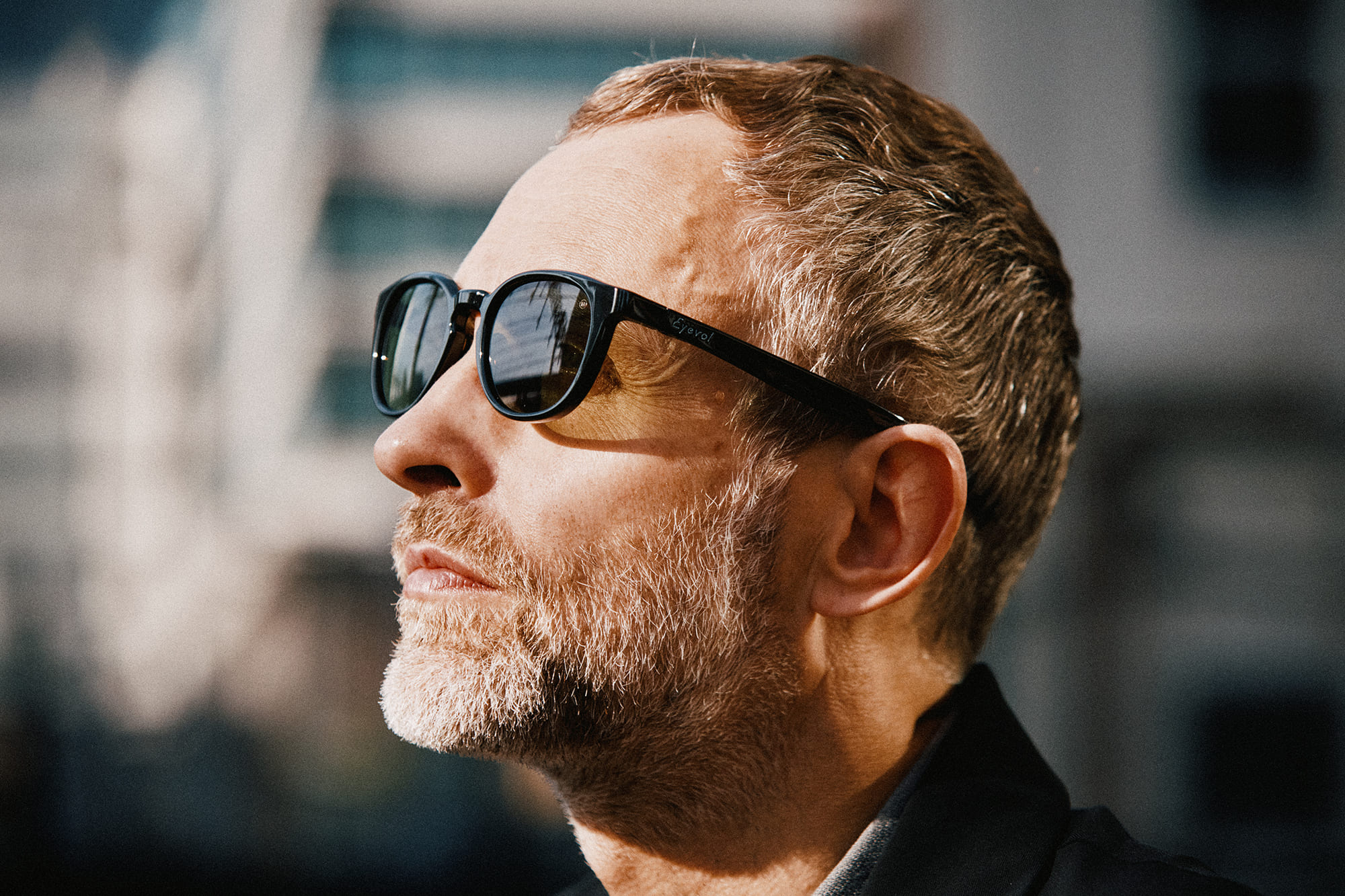 街使いもゴルフもOK！BRIEFING GOLFとEyevolのコラボ第2弾はサングラス