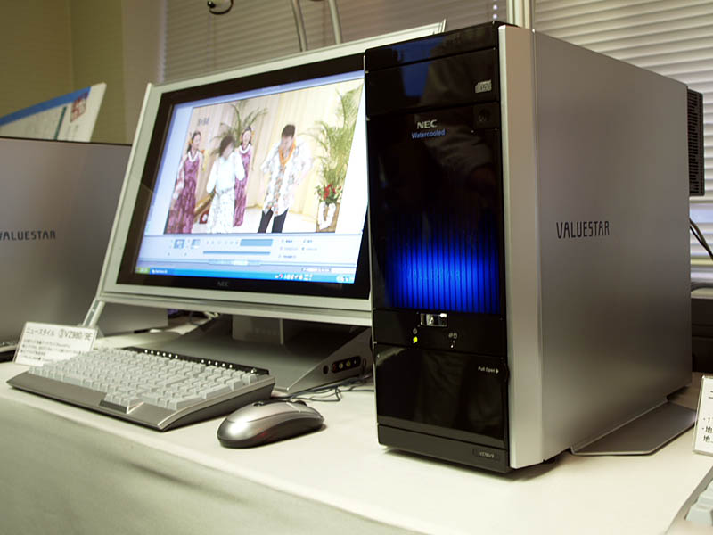 NEC、デジタル放送対応パソコンの新モデル「VALUESTAR TZ」