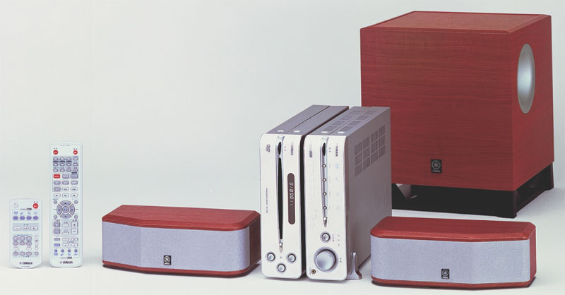 ヤマハ、小型化したシアターシステム新「シネマステーション」