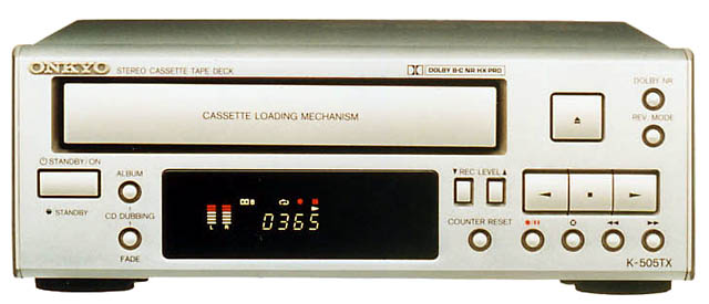 オンキヨー、幅205mmのミニコンポ「INTEC205」をモデルチェンジ