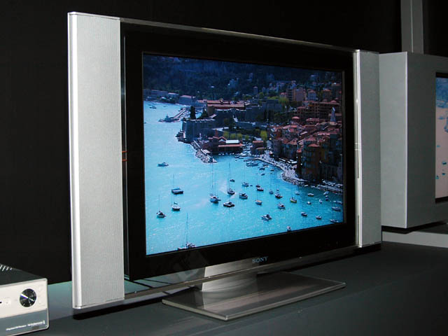 ソニー、プラズマテレビをはじめベガシリーズ9機種を発表