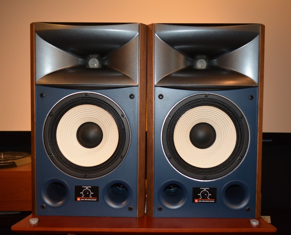 販売終了： 中古品：JBL 4306 コンパクトモニタースピーカー 中古品