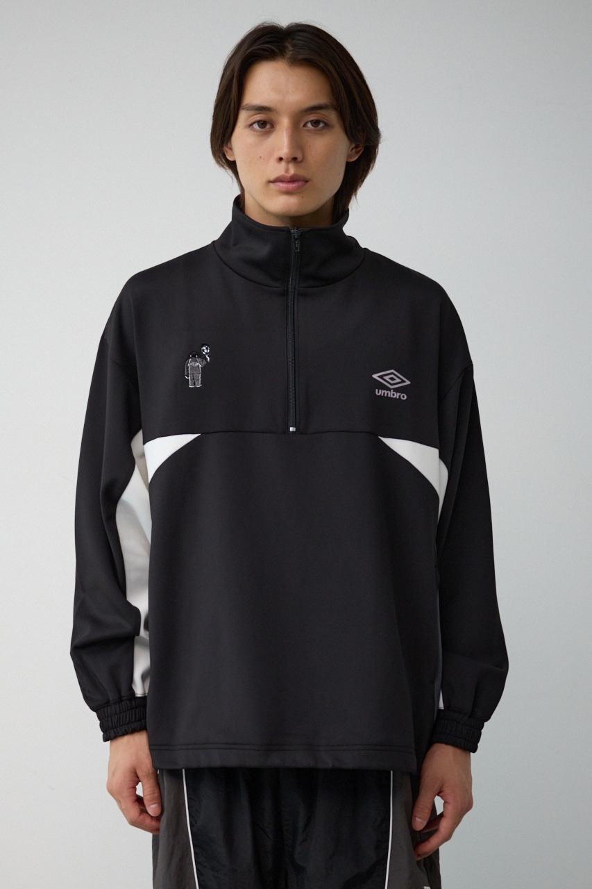 UMBRO×AZUL】 ハーフジップトップス｜MEN｜251HAX90-265H｜AZUL