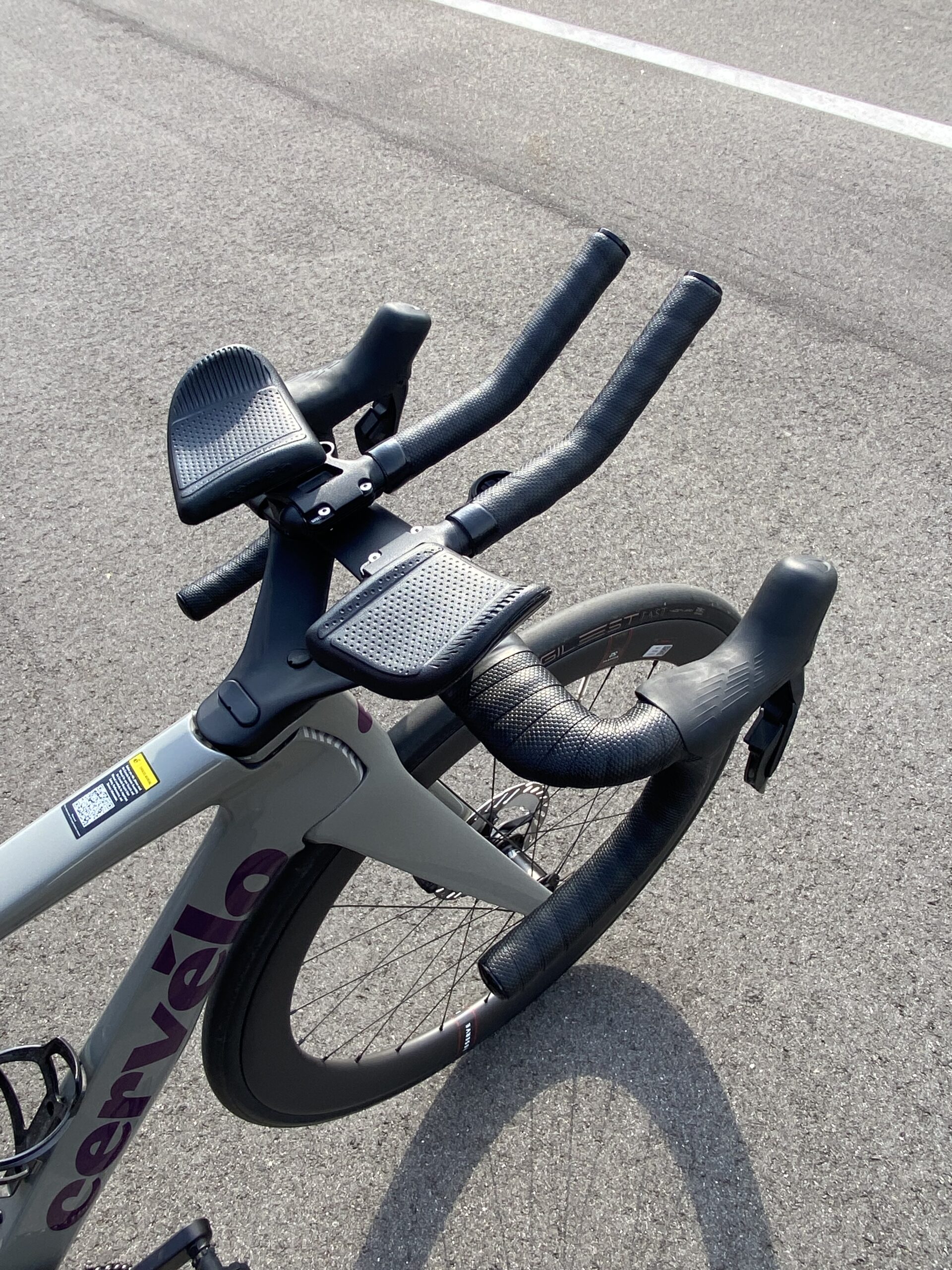 S5 Disc R8170 Ultegra Di2 完成車（2025） 2色展開 – Cervélo