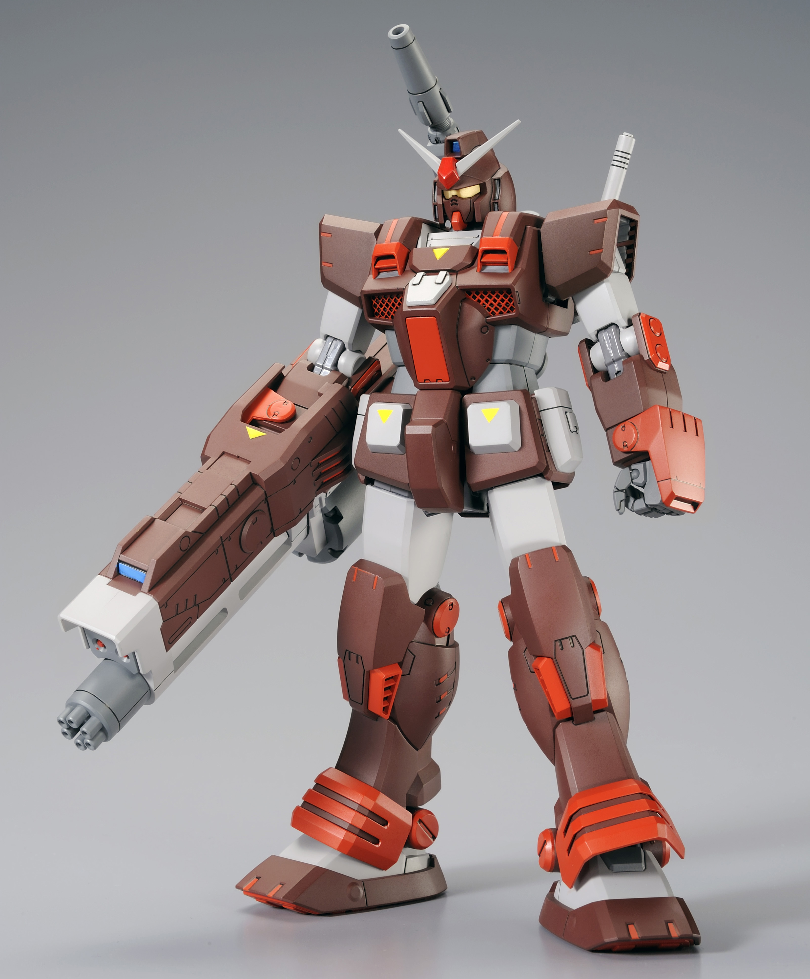 機動戦士ガンダム MSV』より、ガンダムの重装化機体「ヘビー・ガンダム