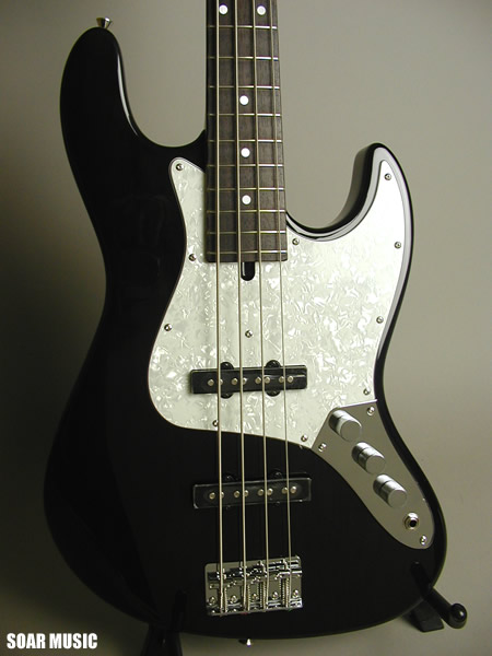 B-LINE R/ASH TNS (Bacchus)