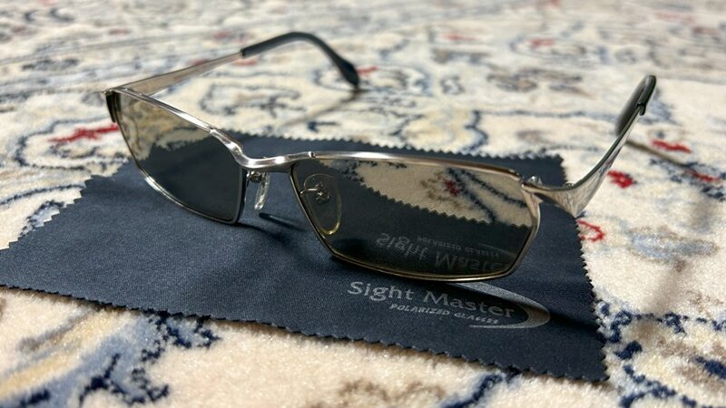 サイトマスター ディグニティTi】タレックス製ガラスレンズ採用の偏光