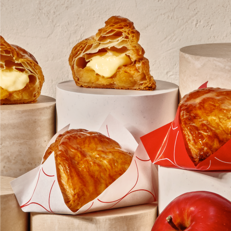 カスタードアップルパイ 4P BOX | ベイク オンライン