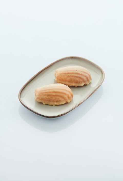 Madeleine Cakejes met Frisse Citroenglazuur | Bakkit