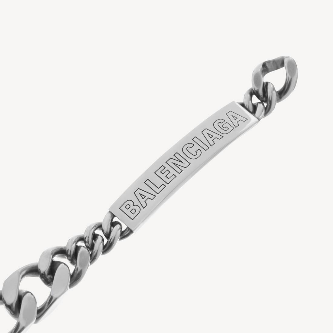 Plate Twist ブレスレット で アンティークシルバー | Balenciaga JP