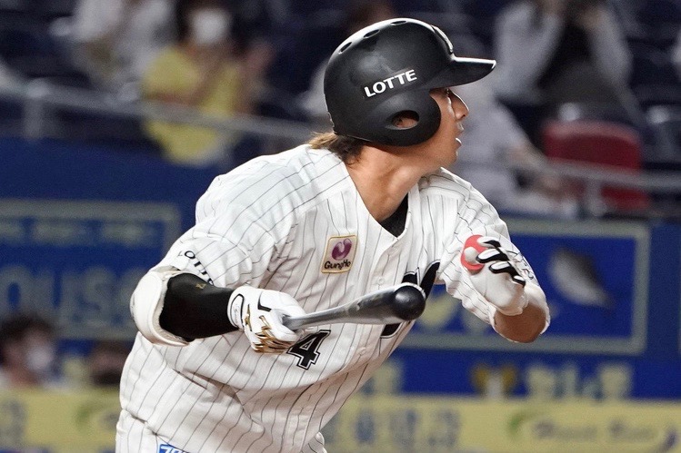 数字には見えない良さも光ったロッテ・藤岡裕大 – BASEBALL KING