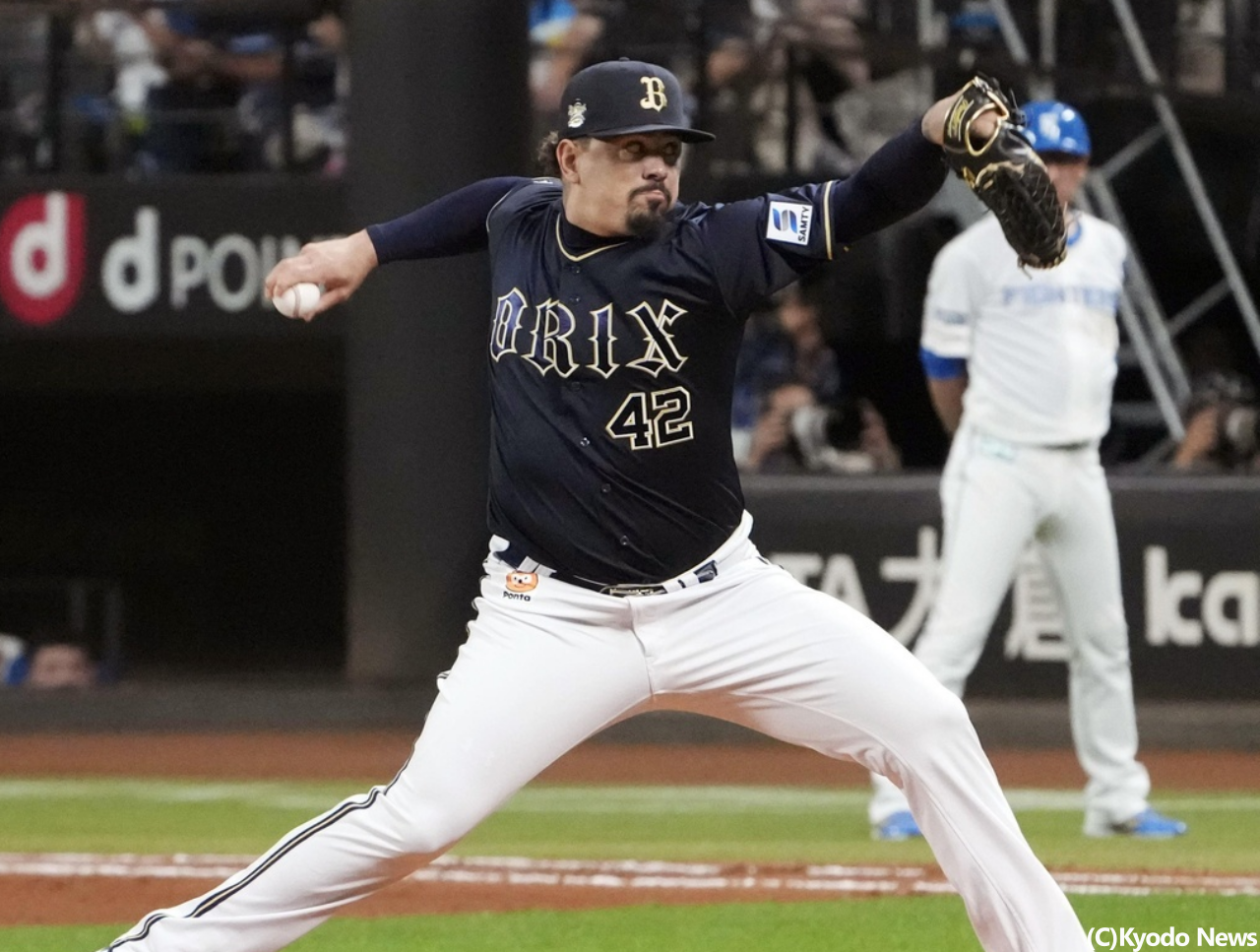 オリックス、エスピノーザとマチャドの来季契約合意を発表