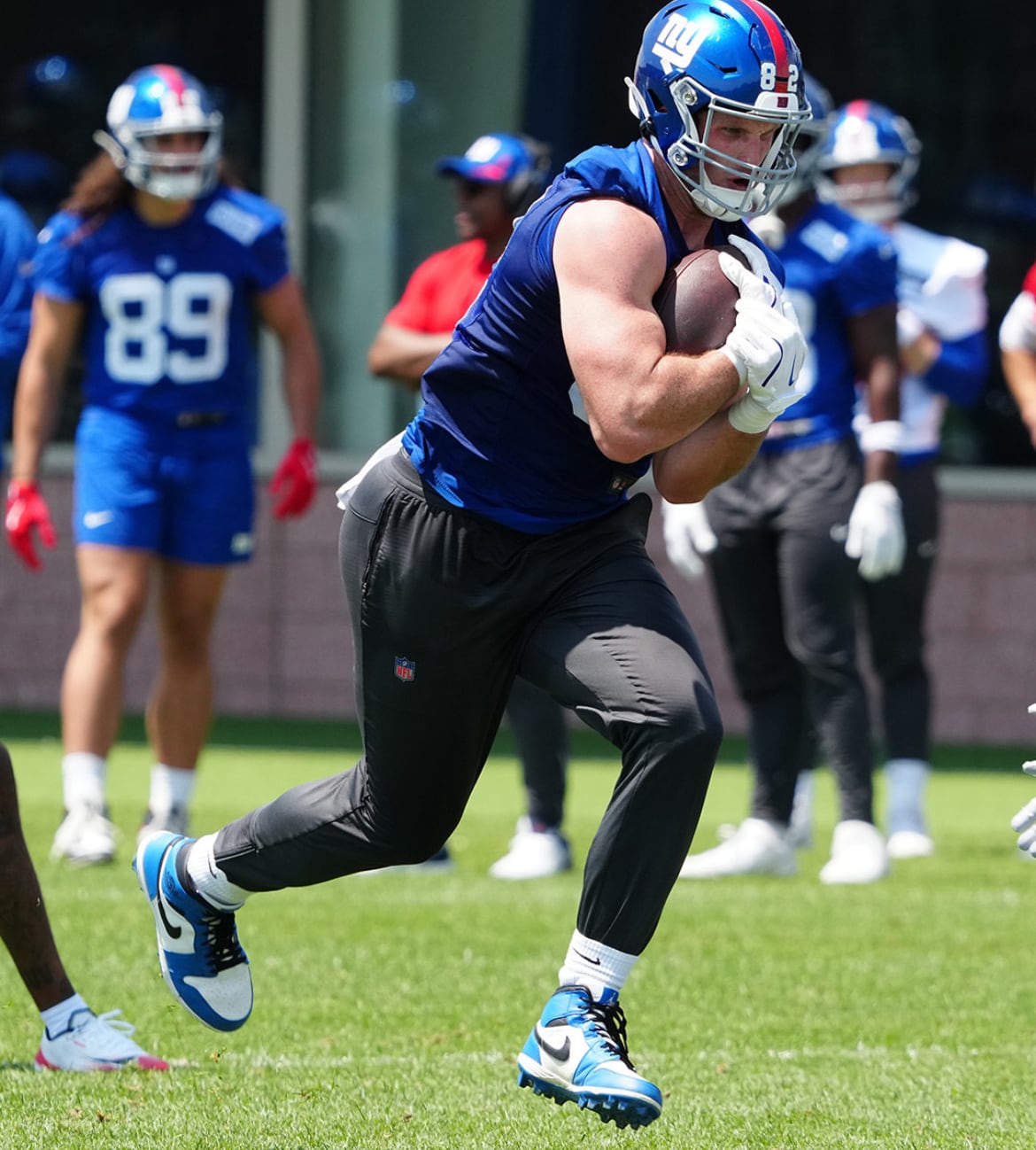 Jordan 1 ALPHA MENACE PRO Mid アメフト スパイク | END ZONE/エンド