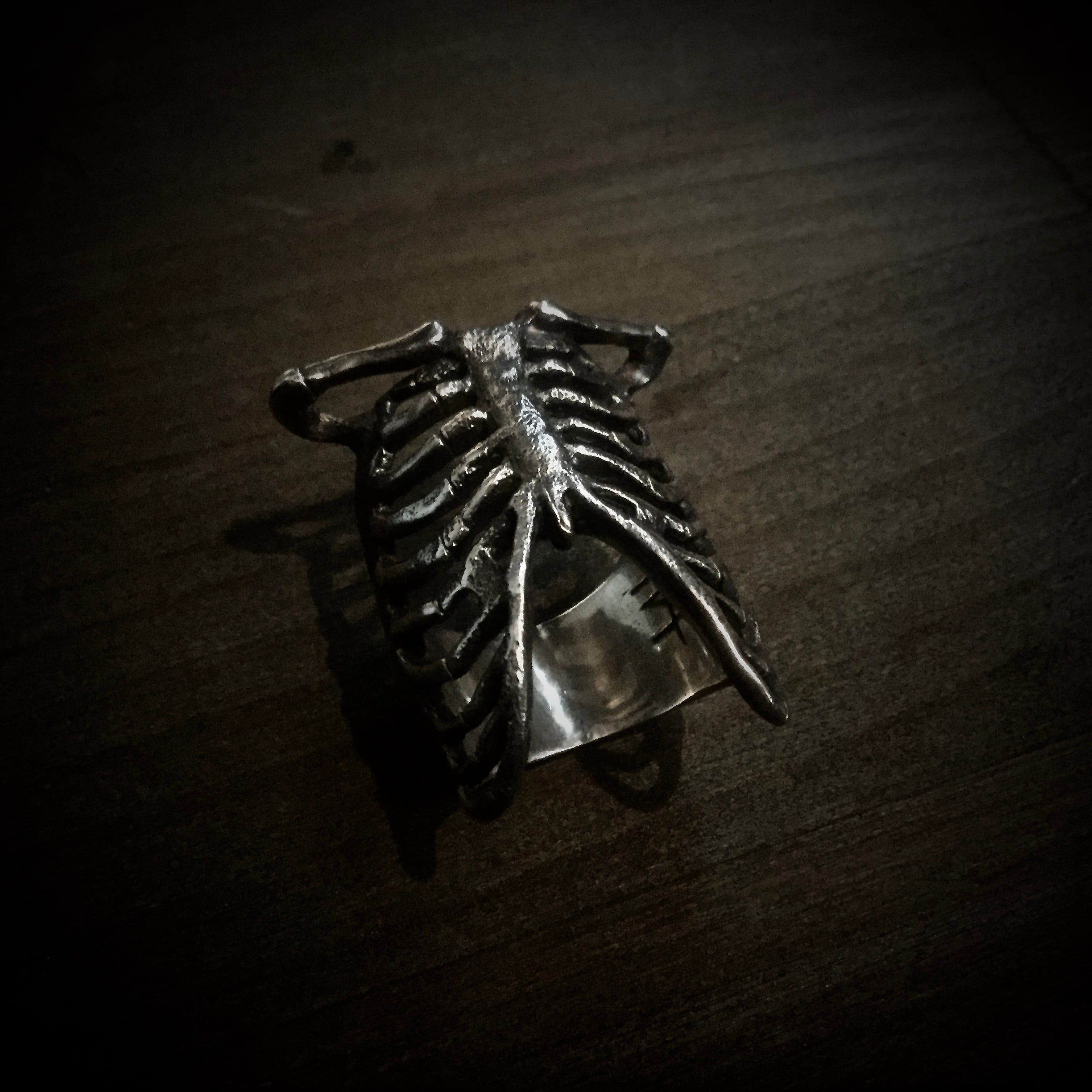 DogState Ribcage Ring ドッグステイト ファーストオーダージュエリー