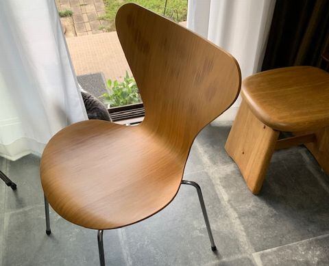 セブンチェア 1脚目のメンテナンス完了しました。 | 一丁目ねこ番地 by