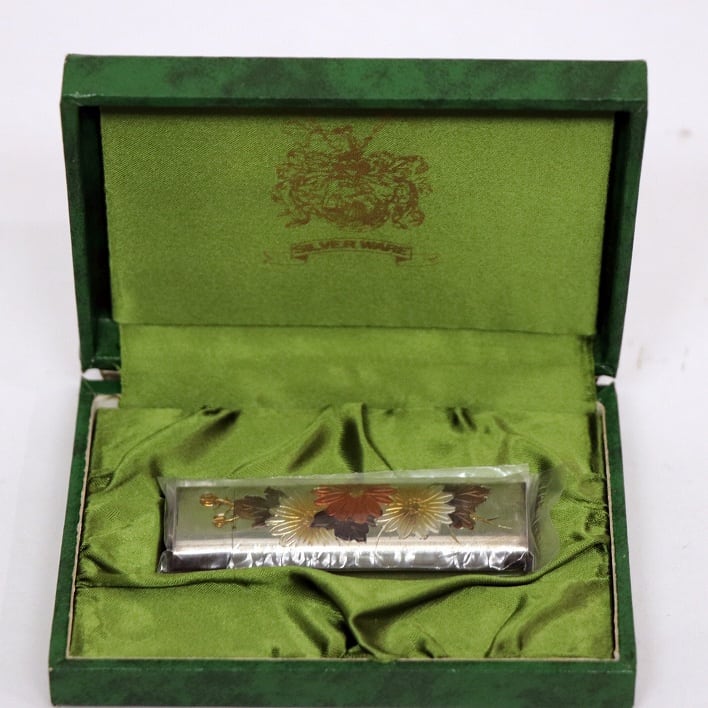 SILVER WARE・仁丹ケース・ピルケース・薬入れ・菊花・No.190204-25