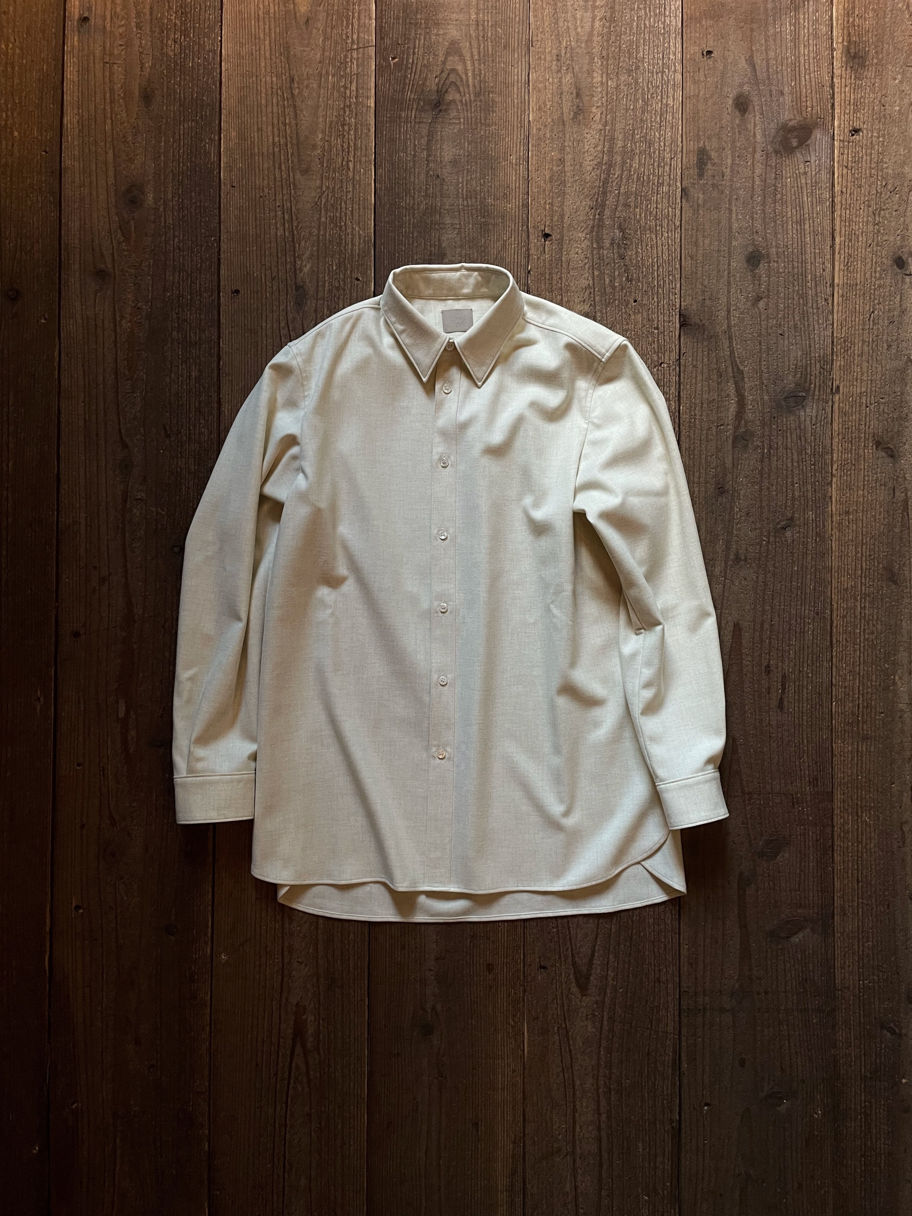 山内 ブルーフォックス×ノーミュールシングウールシャツ fox white