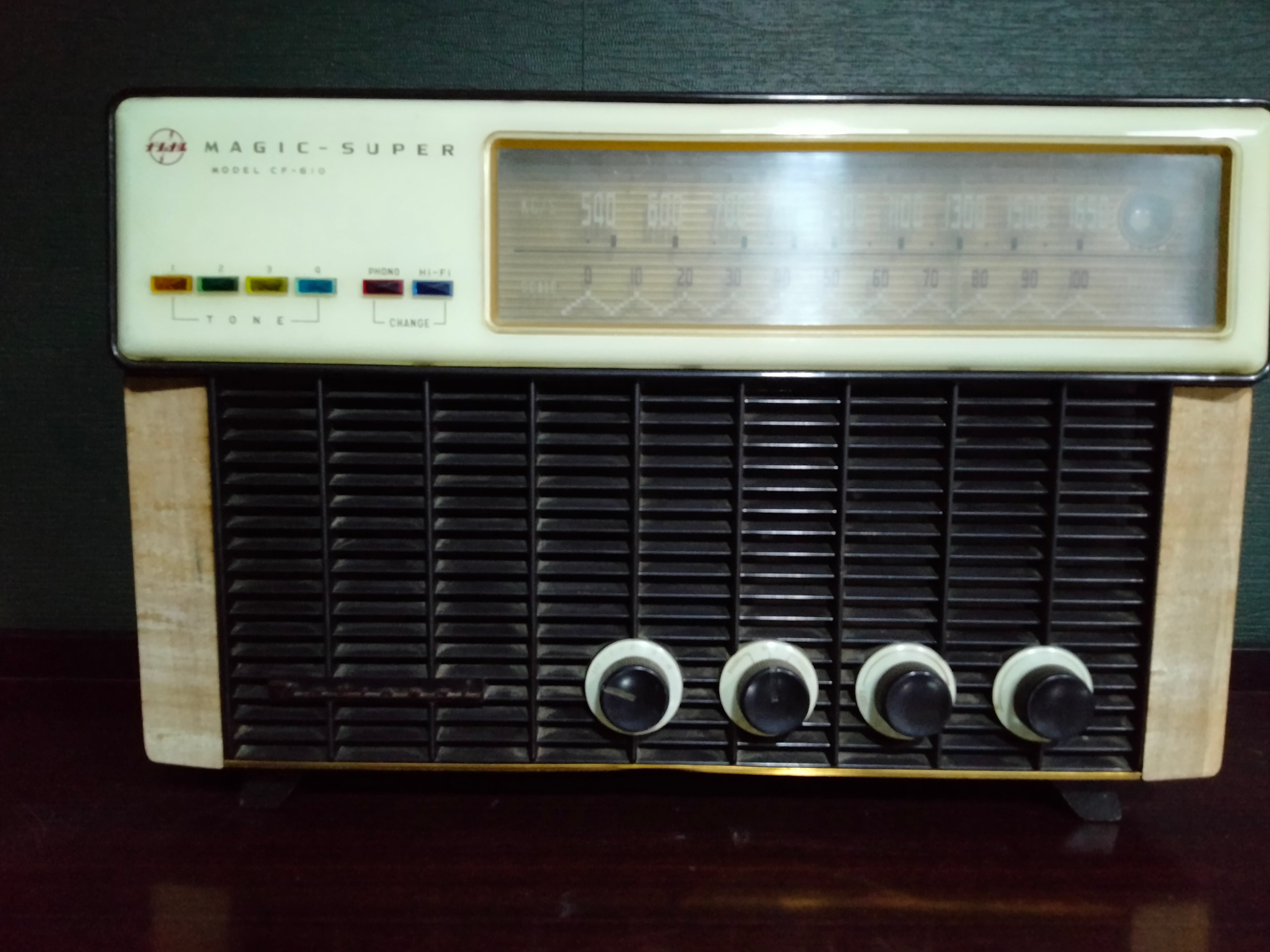 ナショナルマジックスーパー真空管ラジオ 懐かしい音で楽しめます
