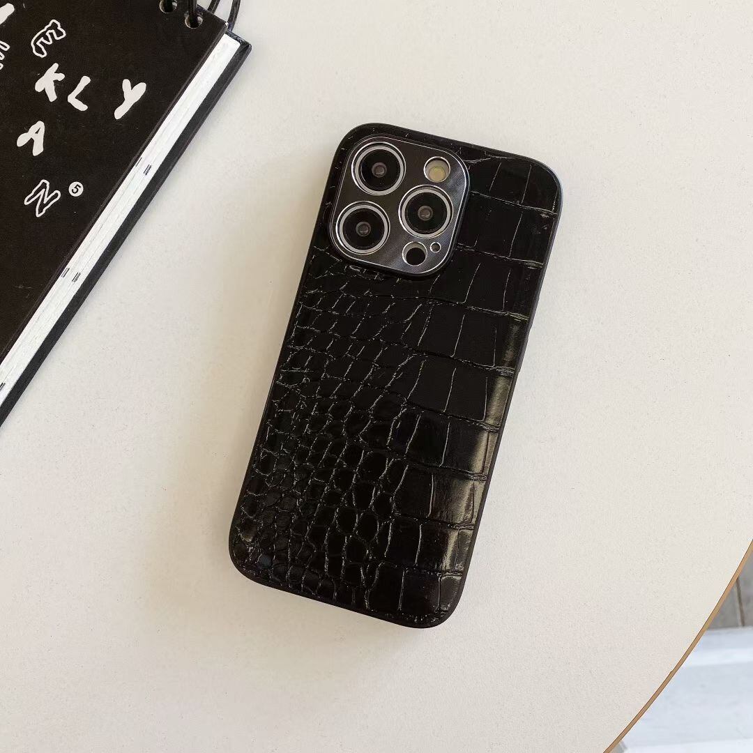 iPhone16 Pro Maxケース クロコダイル レザー調 iPhone15 Proケース