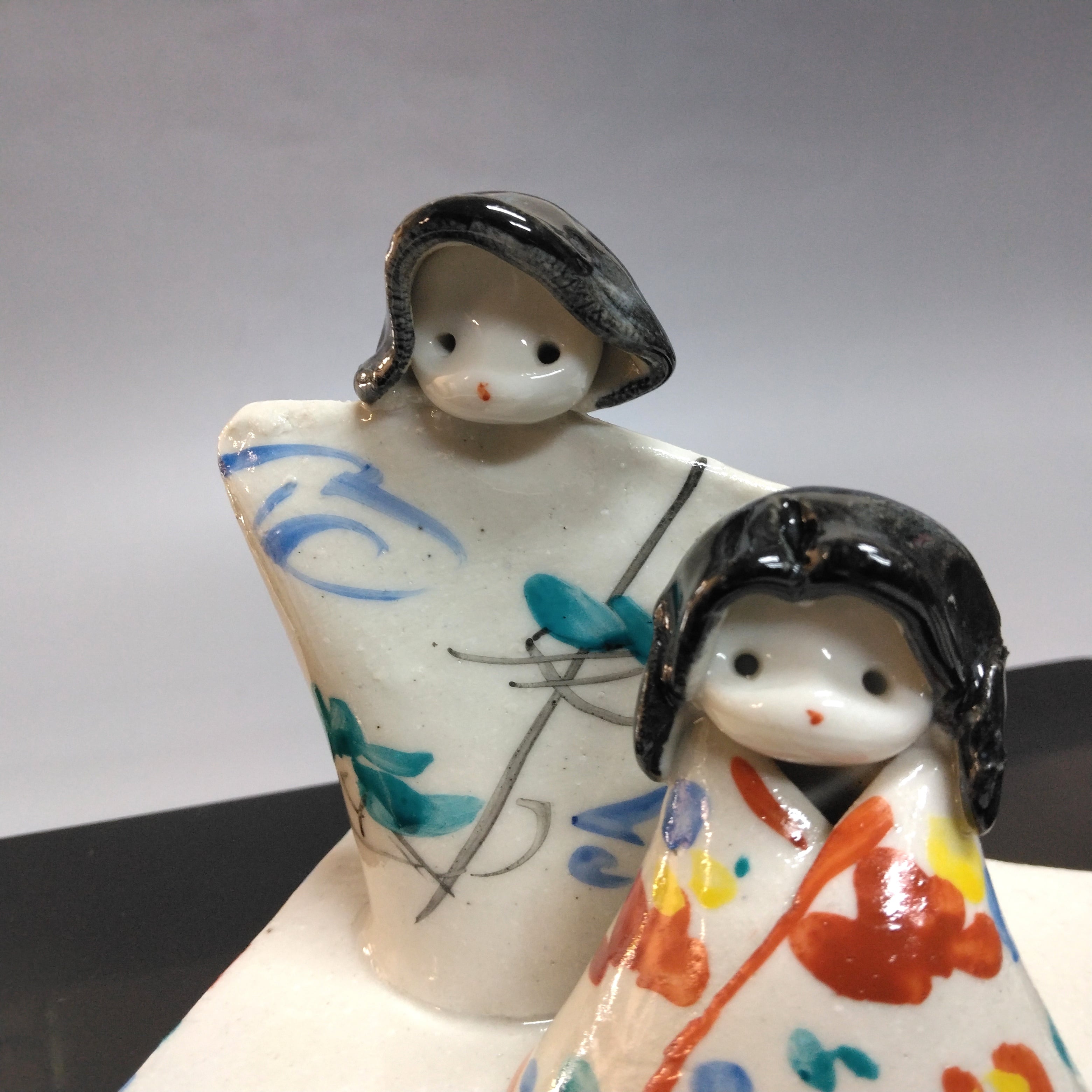 現代工芸作家 松原朋子( MATSUBARA Tomoko) 九谷焼 創作陶人形 立雛