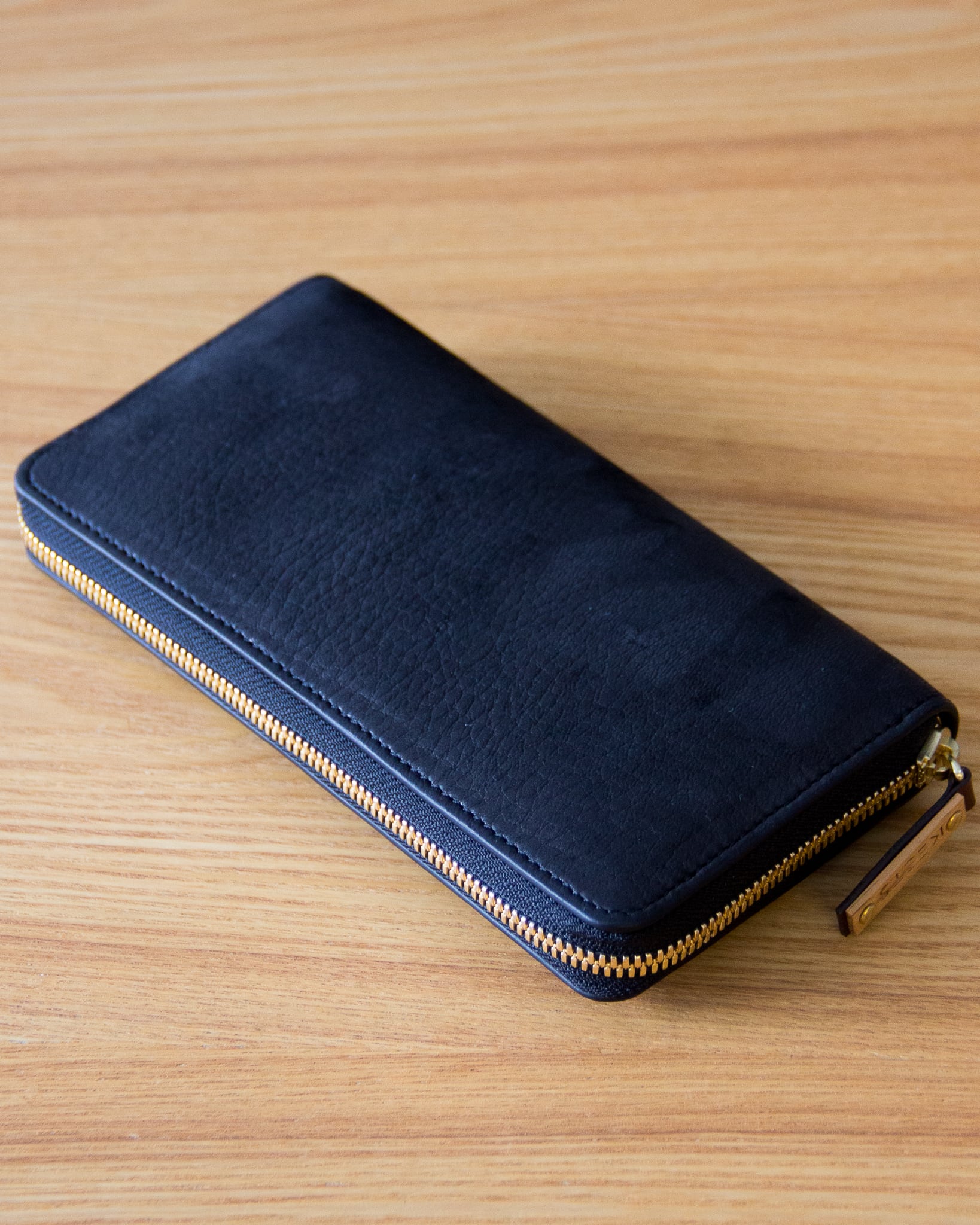 エゾシカレザー】長財布｜ラウンドファスナー（カード16枚／ジビエ