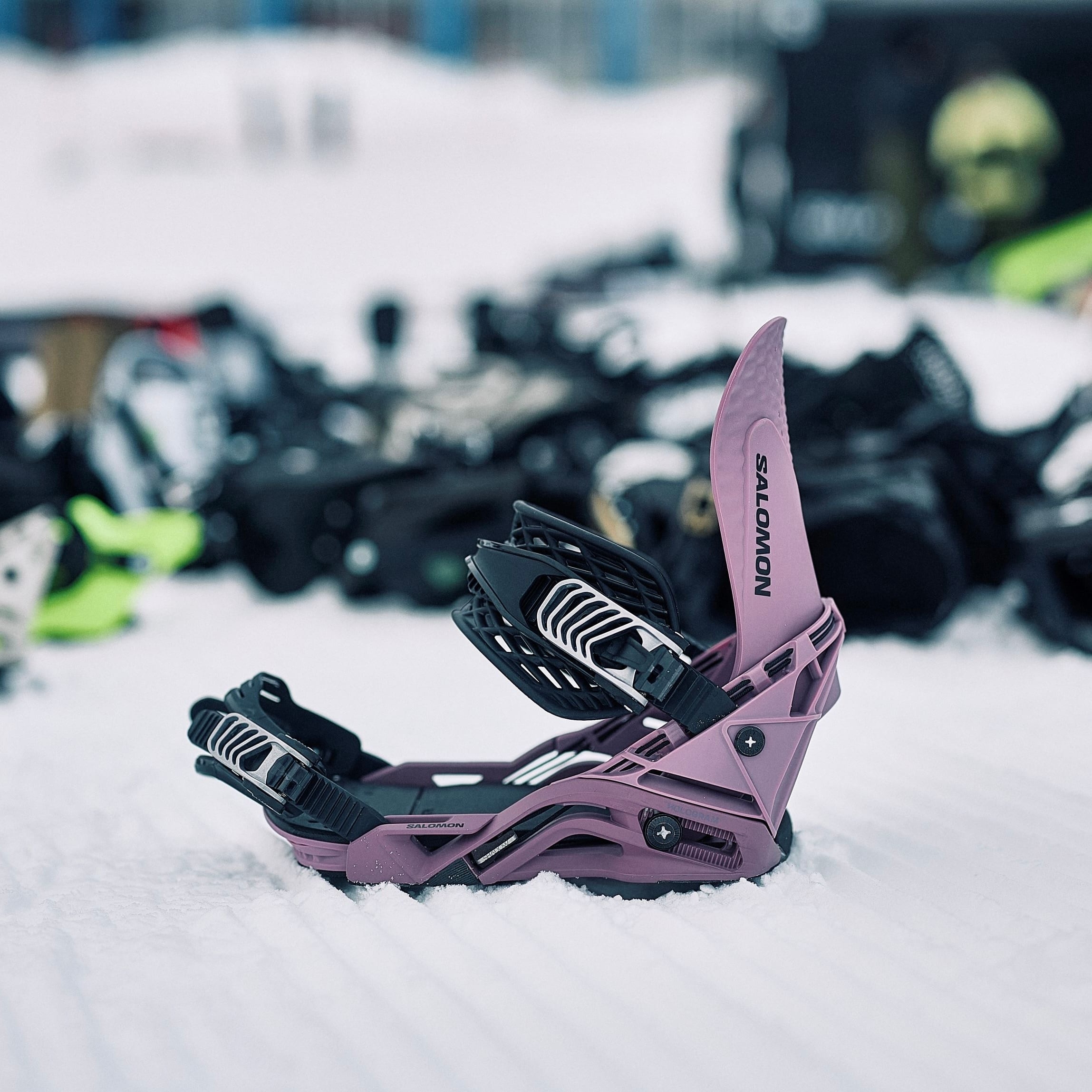 Salomon 『 HOLOGRAM 』 24-25 snowboard スノーボード サロモン