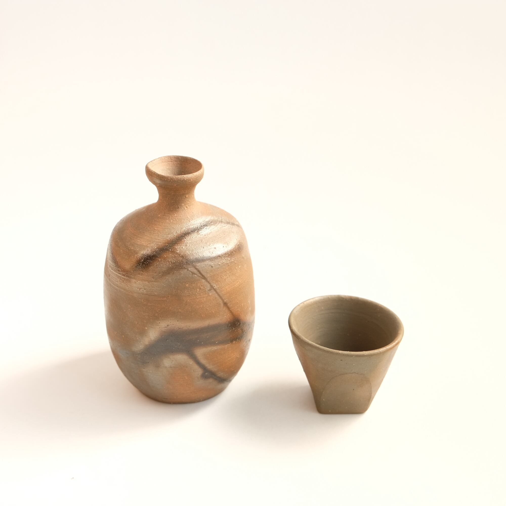 1 大江一人 Kazuto Ooe 青備前 徳利 Sake bottle | Gallery HANNA shopping