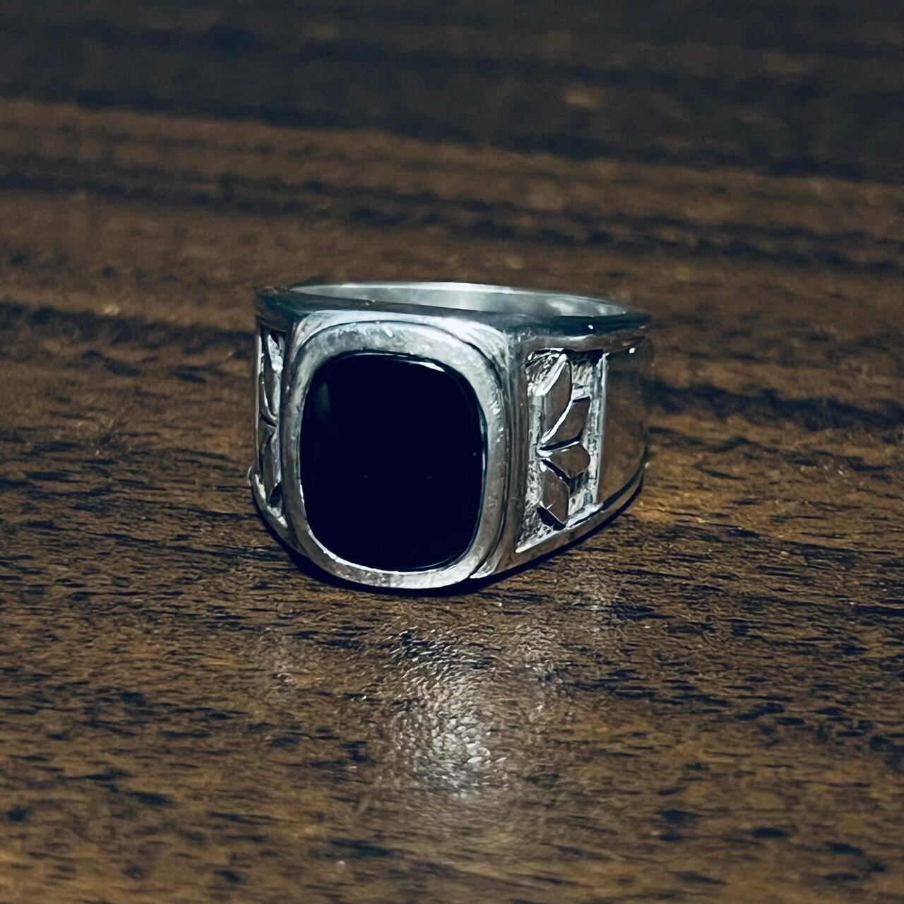 VINTAGE TIFFANY & CO. Black Onyx Ring Sterling Silver