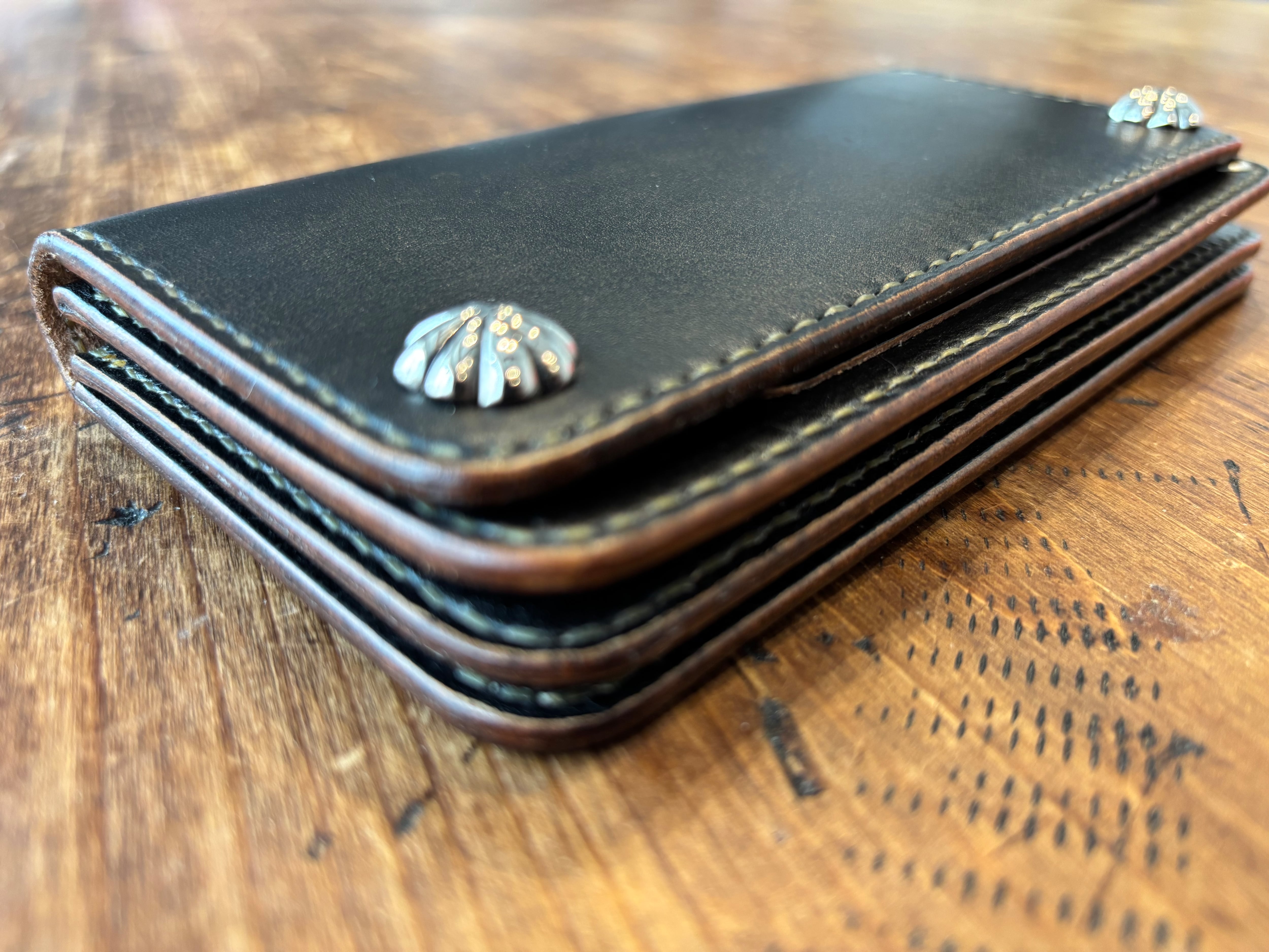 トラッカーウォレット TW02-BK アポロコンチョカスタム ブラック 財布