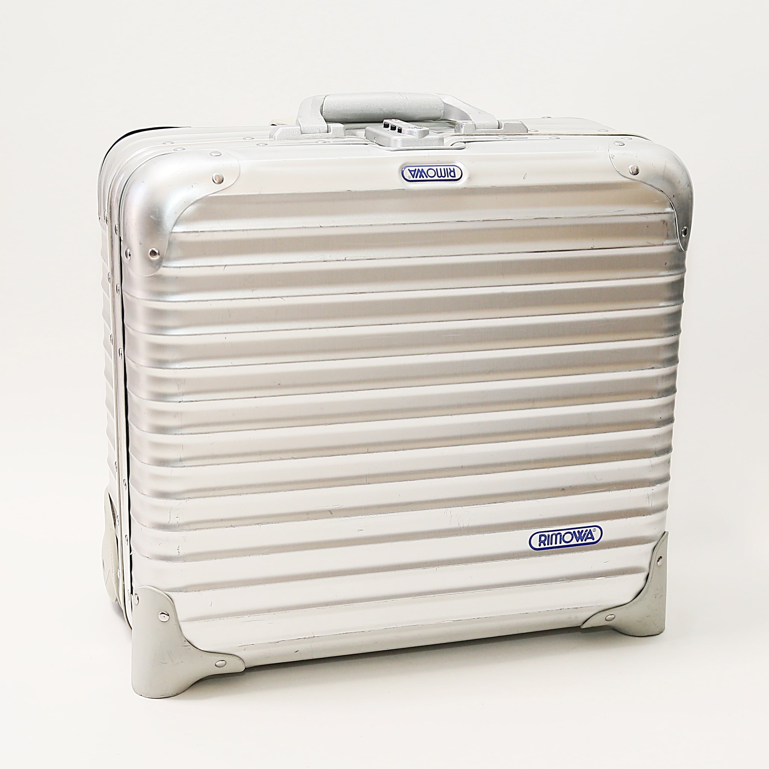 RIMOWA リモワ トパーズ ビジネストロリー 2輪 機内持込可