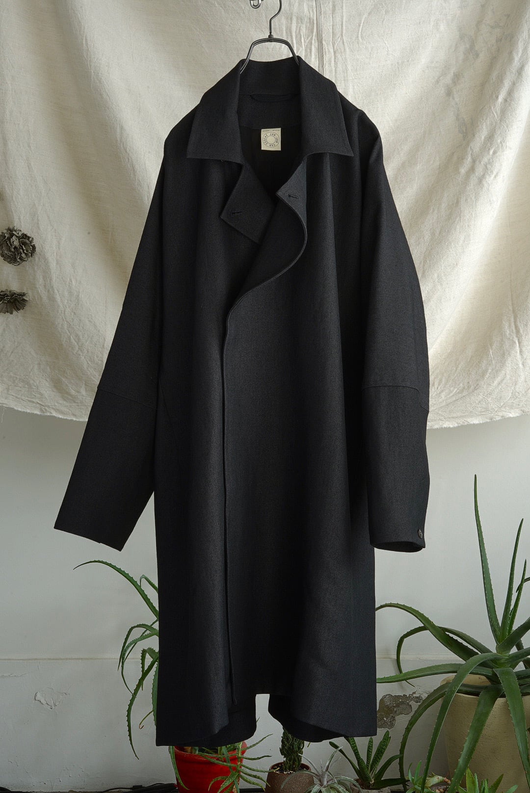 JAN JAN VAN ESSCHE - COAT#27 | Brownie