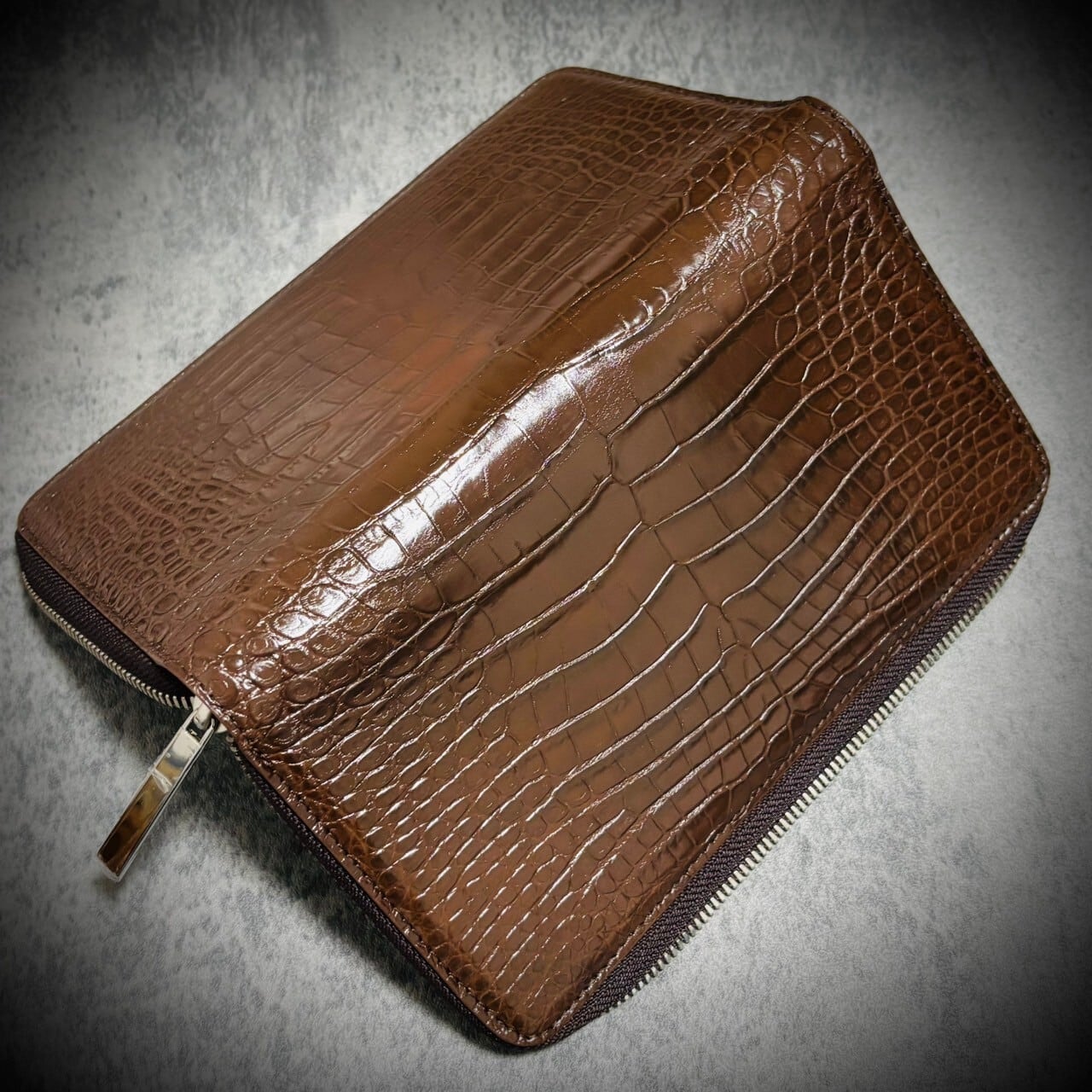 クロコダイル 長財布 ギャルソン ブラウン 茶 腹部 一枚革 センター