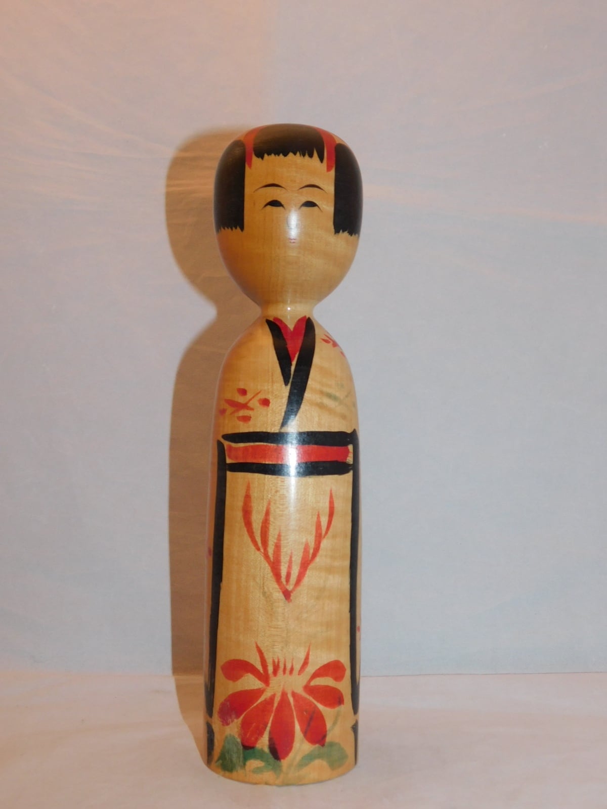こけし人形 Kokeshi doll（Nahei Inoue signature） | 春夏秋冬（しき