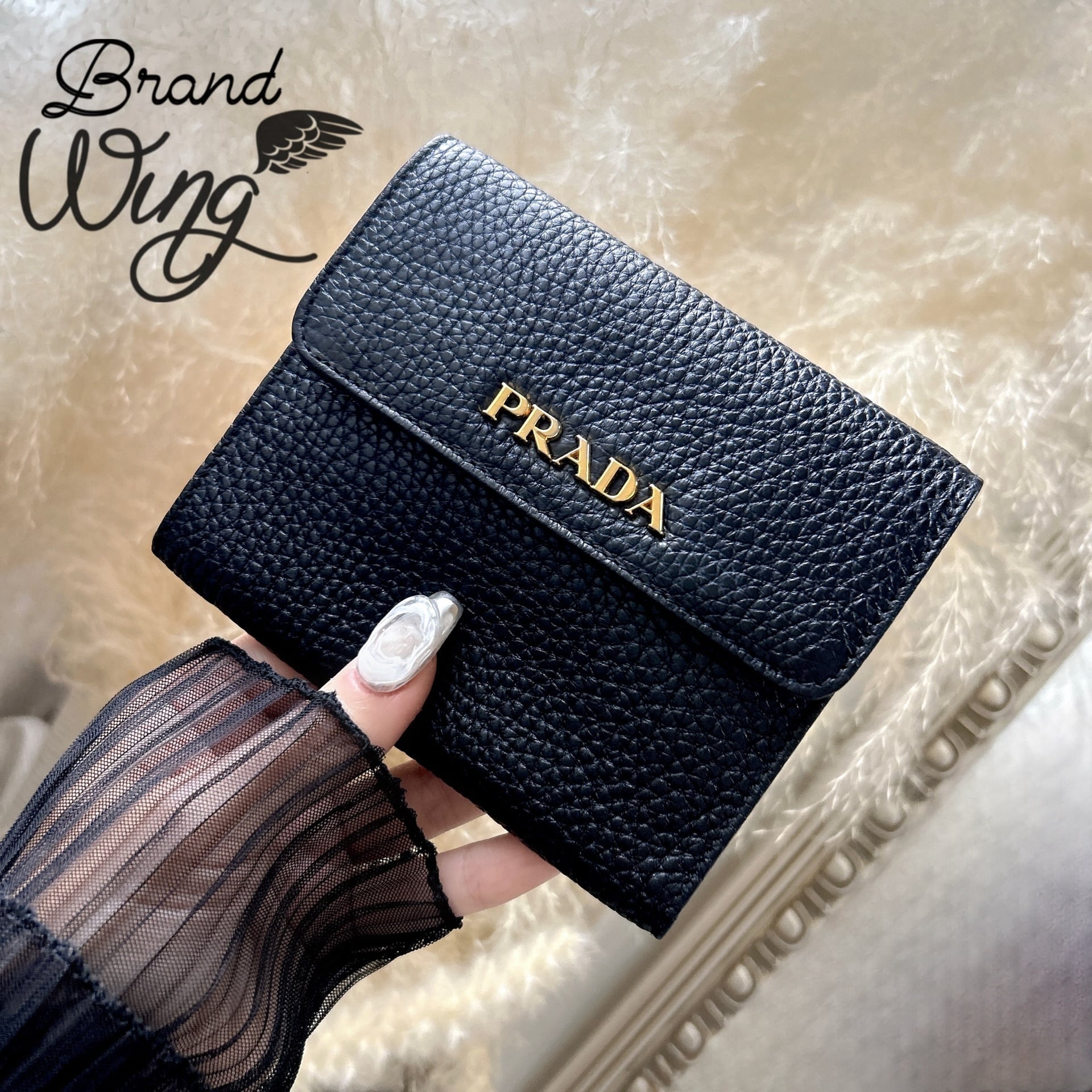 プラダ 財布 三つ折り ヴィッテロダイノレザー 【付属品完備※未使用に