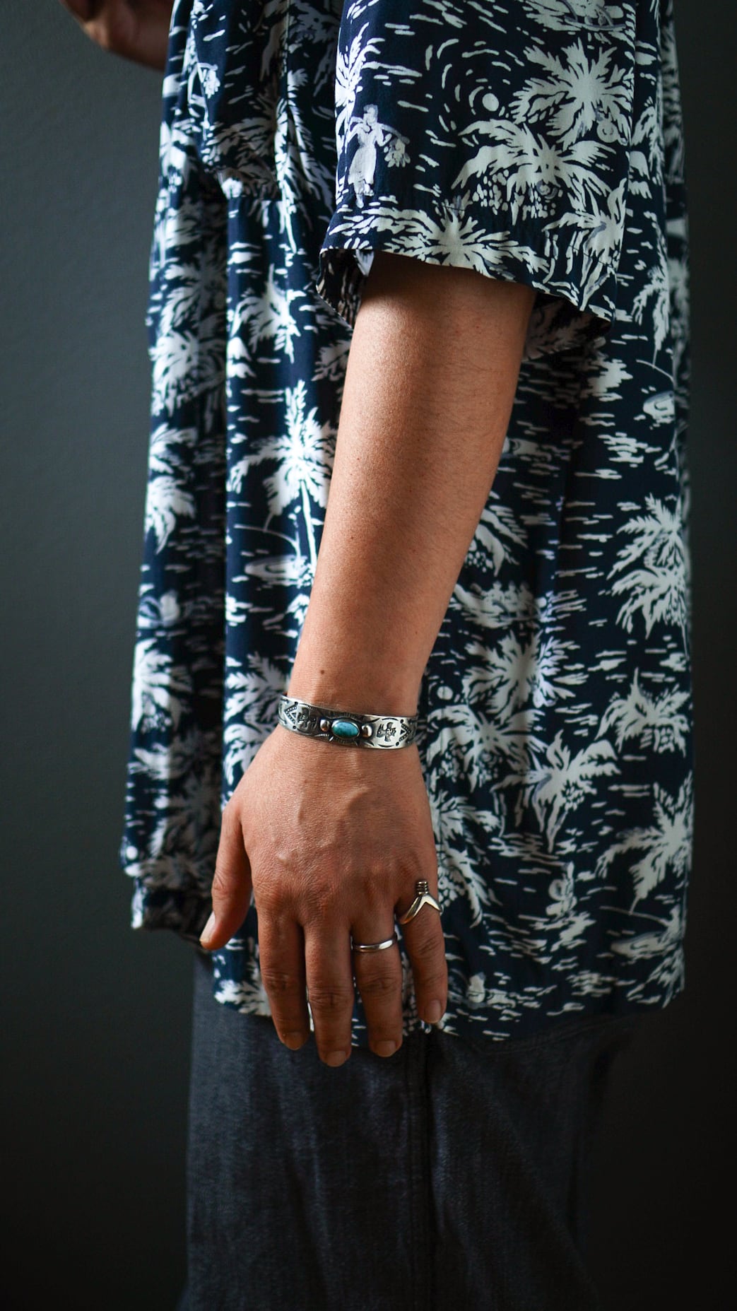 1920-1940s】ナバホ ターコイズ & サンダーバード & スワスティカ 卍