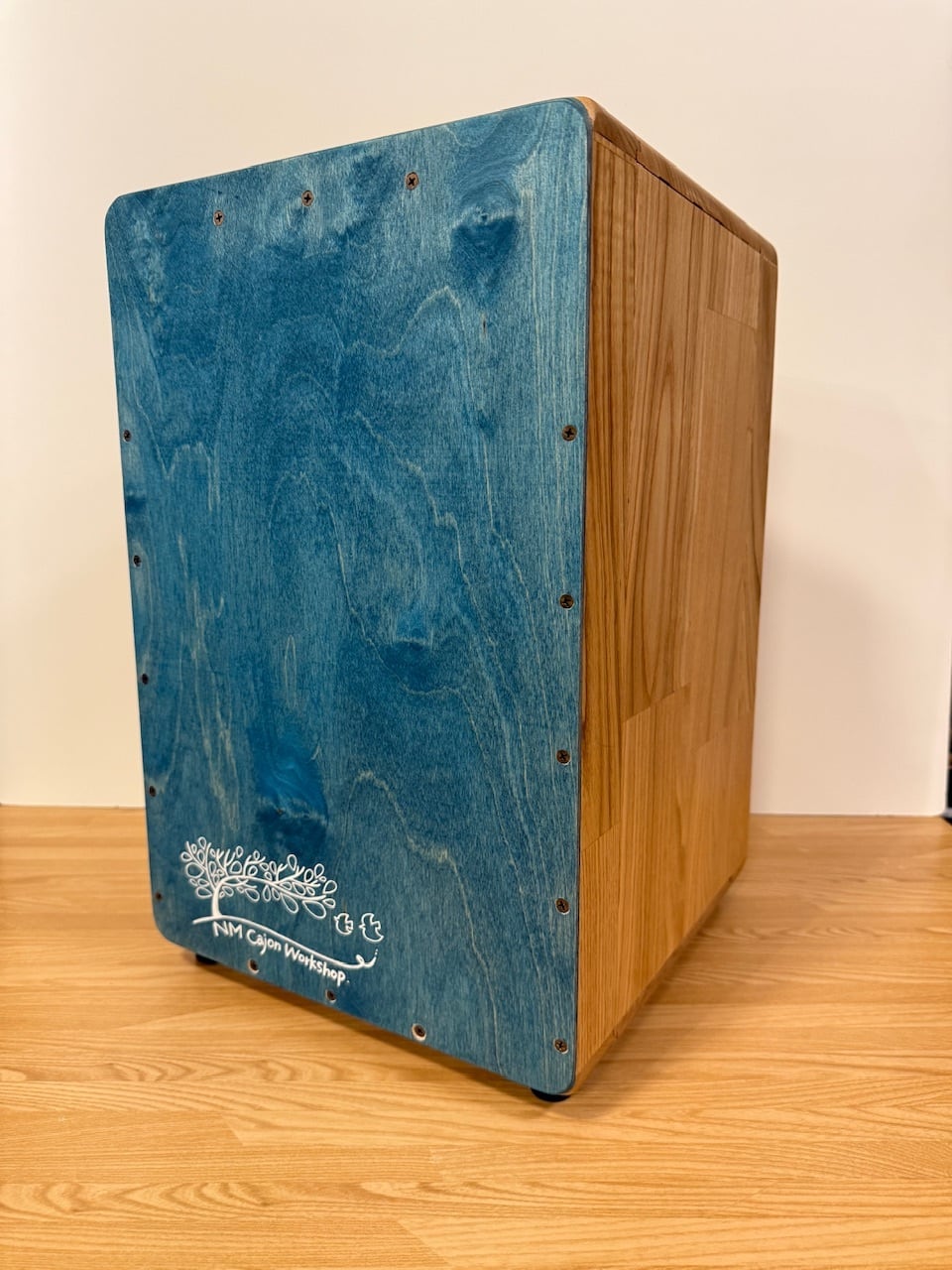 NM Cajon Workshop 旅するカホン Maletin II 組み立て式カホン | DRUM