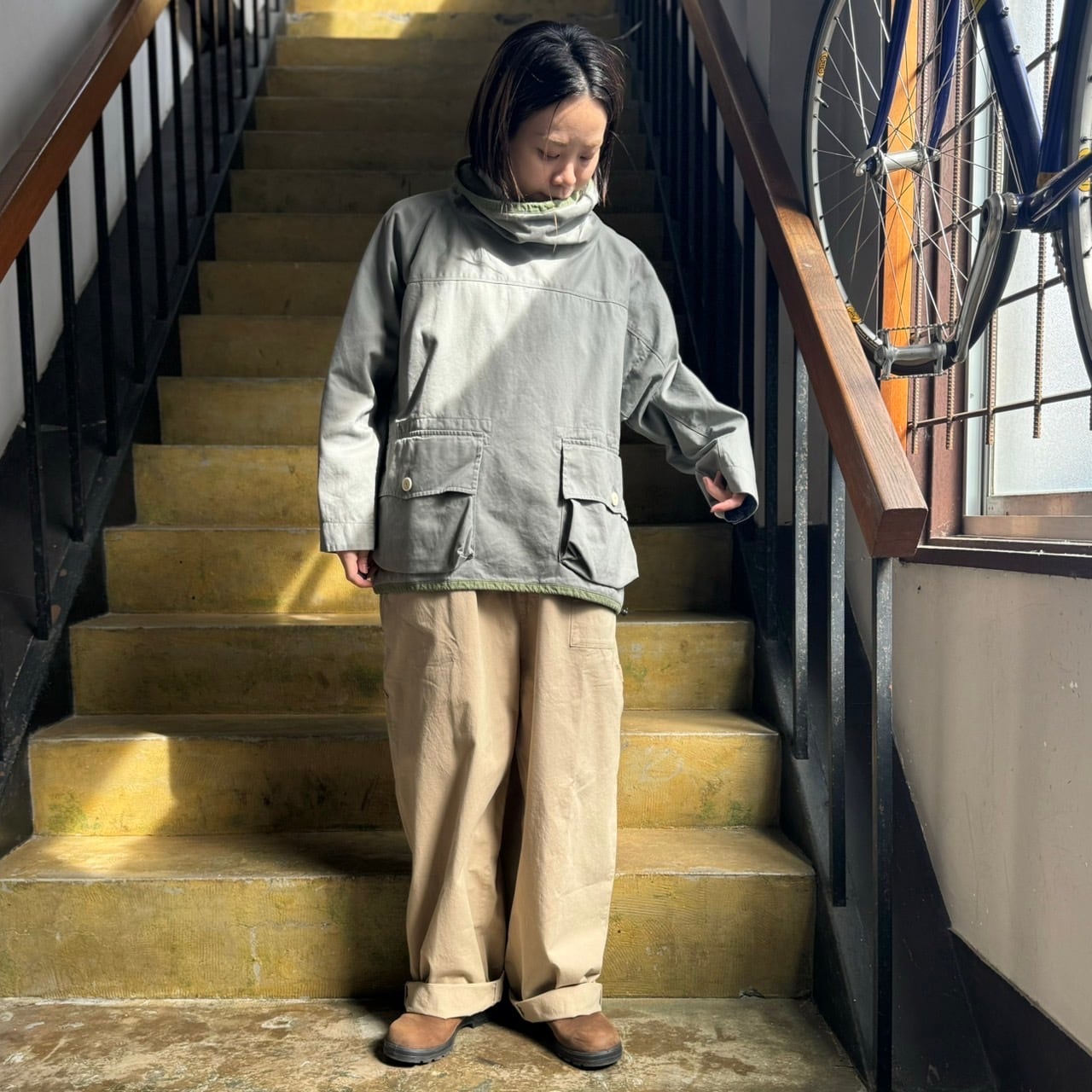 快晴堂 - Girl's・高密度ツイル／カシュクールサロペットパンツ