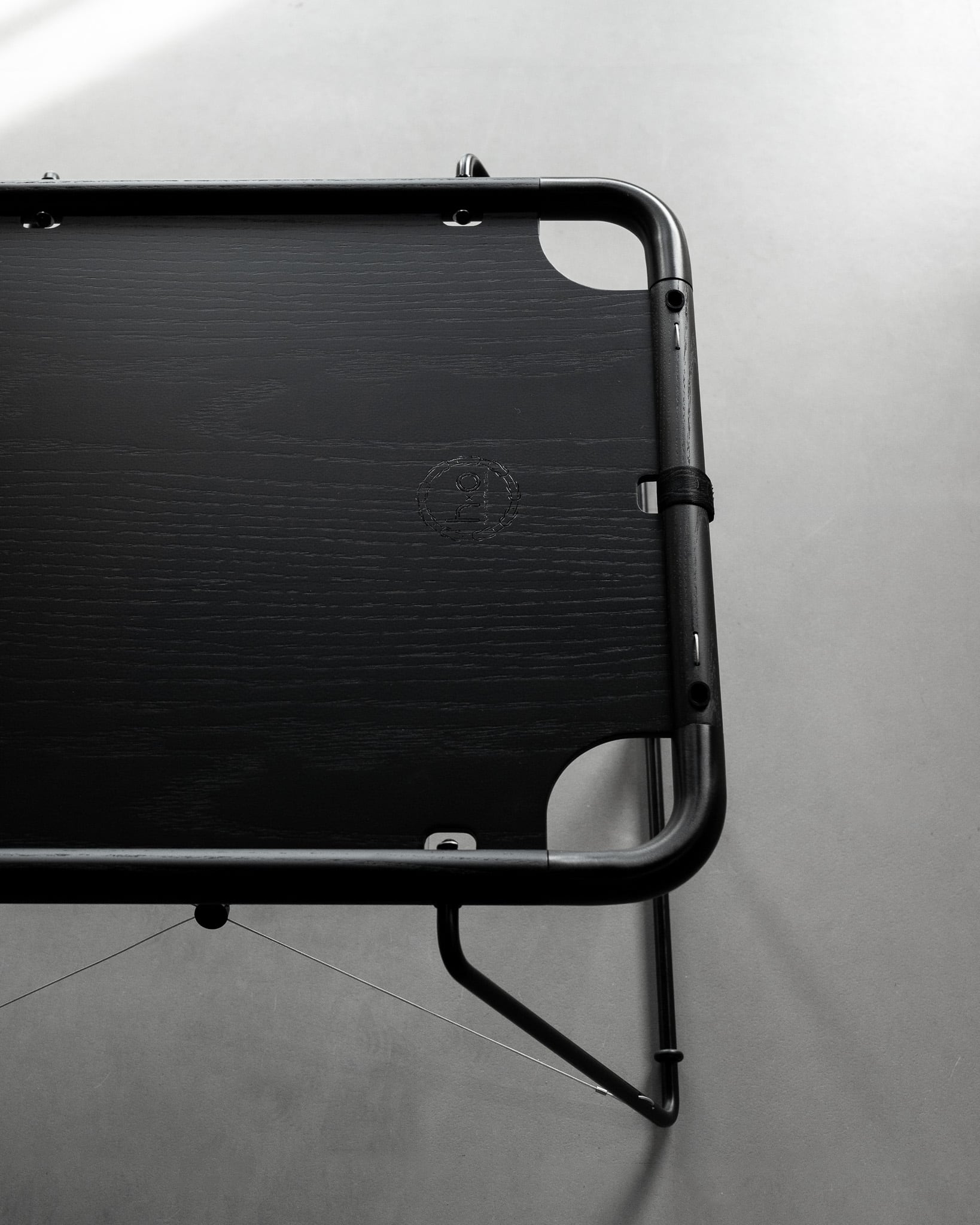 hxo design / hxo Table Mini All Black AL. Edition | LUVER