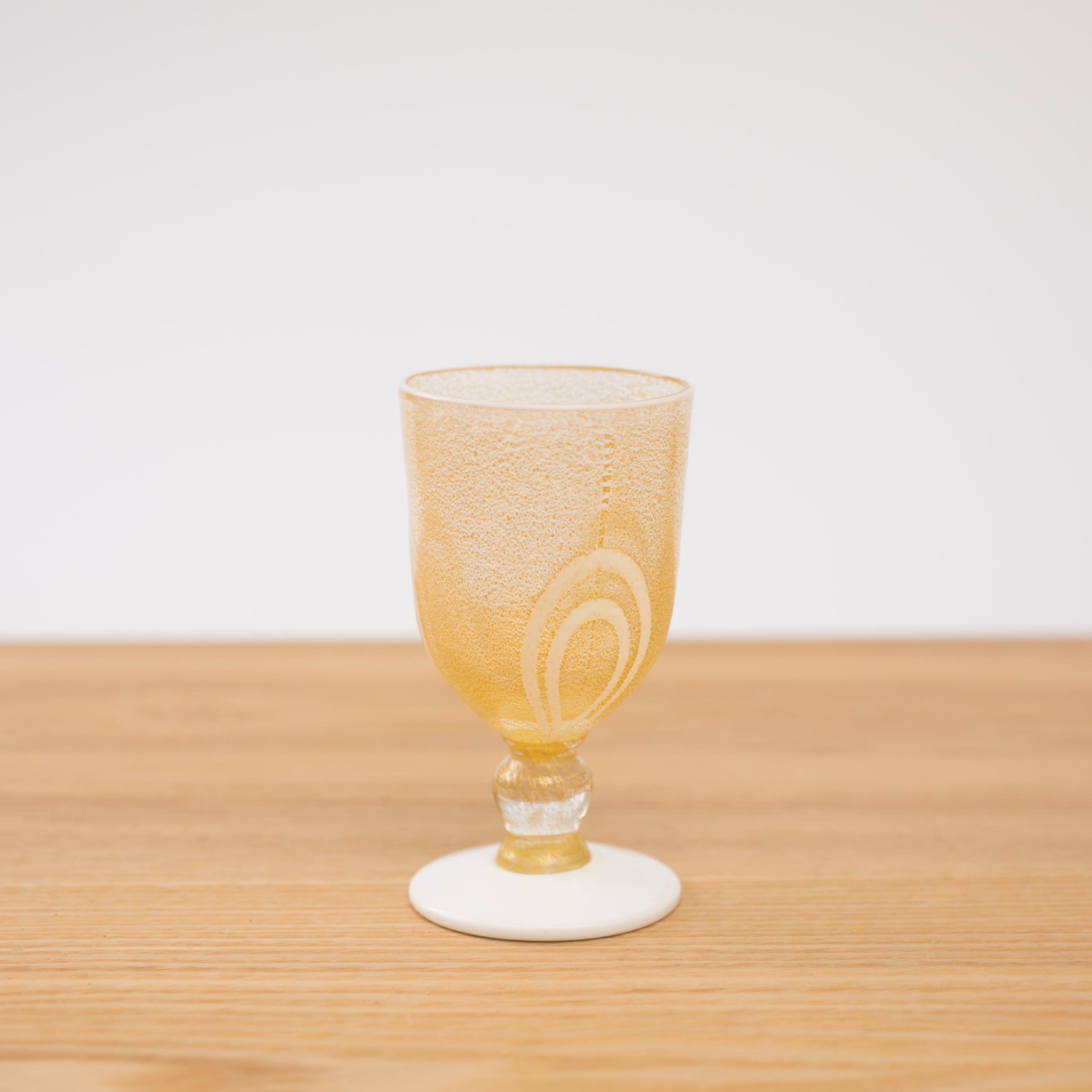 岩田久利 硝子 ガラス 高坏 足付盃 グラス 金白酒器 共箱 作家物