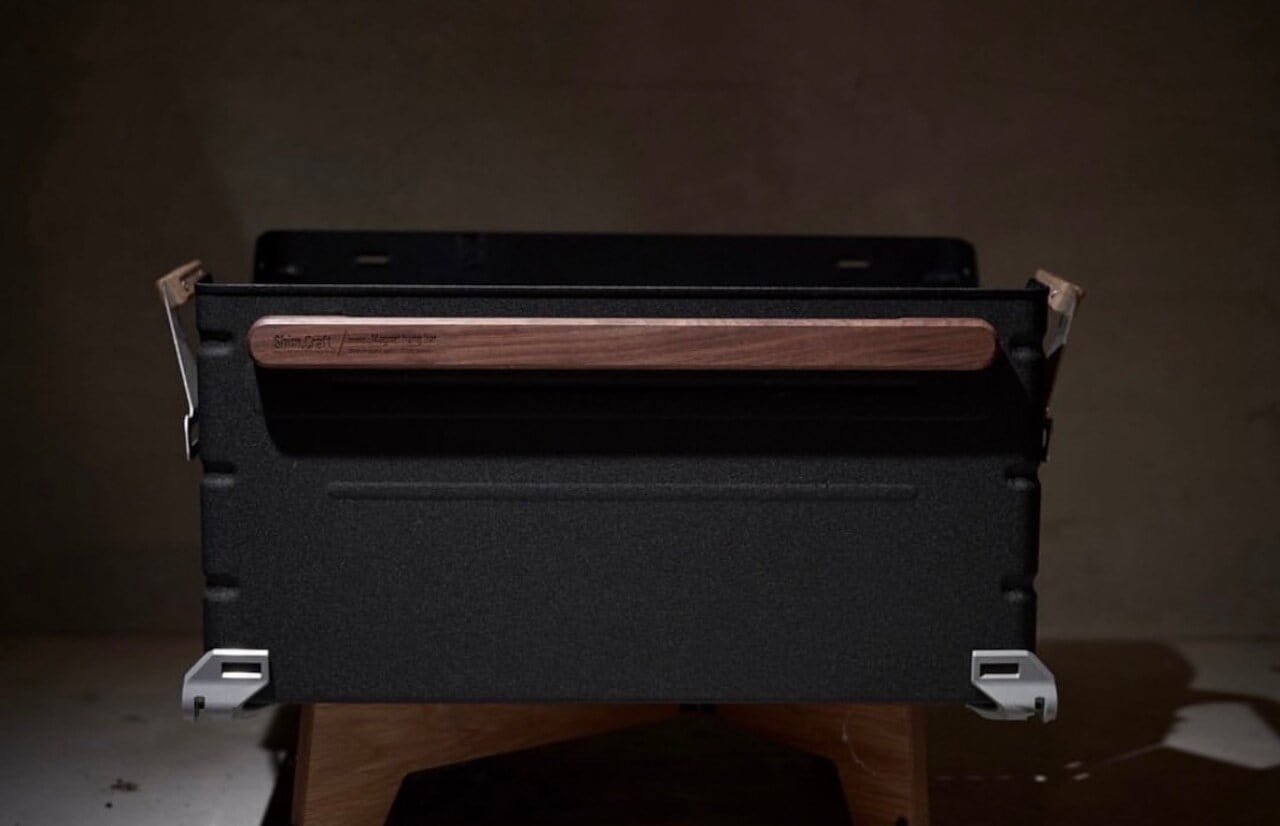 Shim.Craft _ Magnet hang bar WN | Geek Field