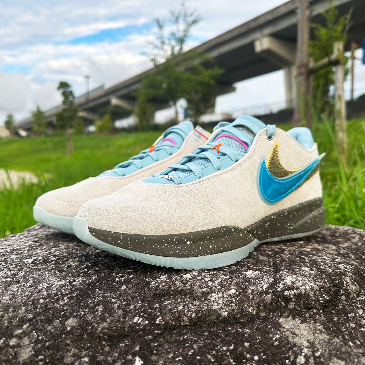 9450b937d82cdc00c792810dfb1193