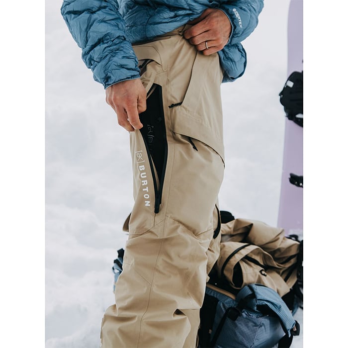 BURTON ［ak] コレクション『 Men's Burton ［ak] Swash GORE-TEX 2L