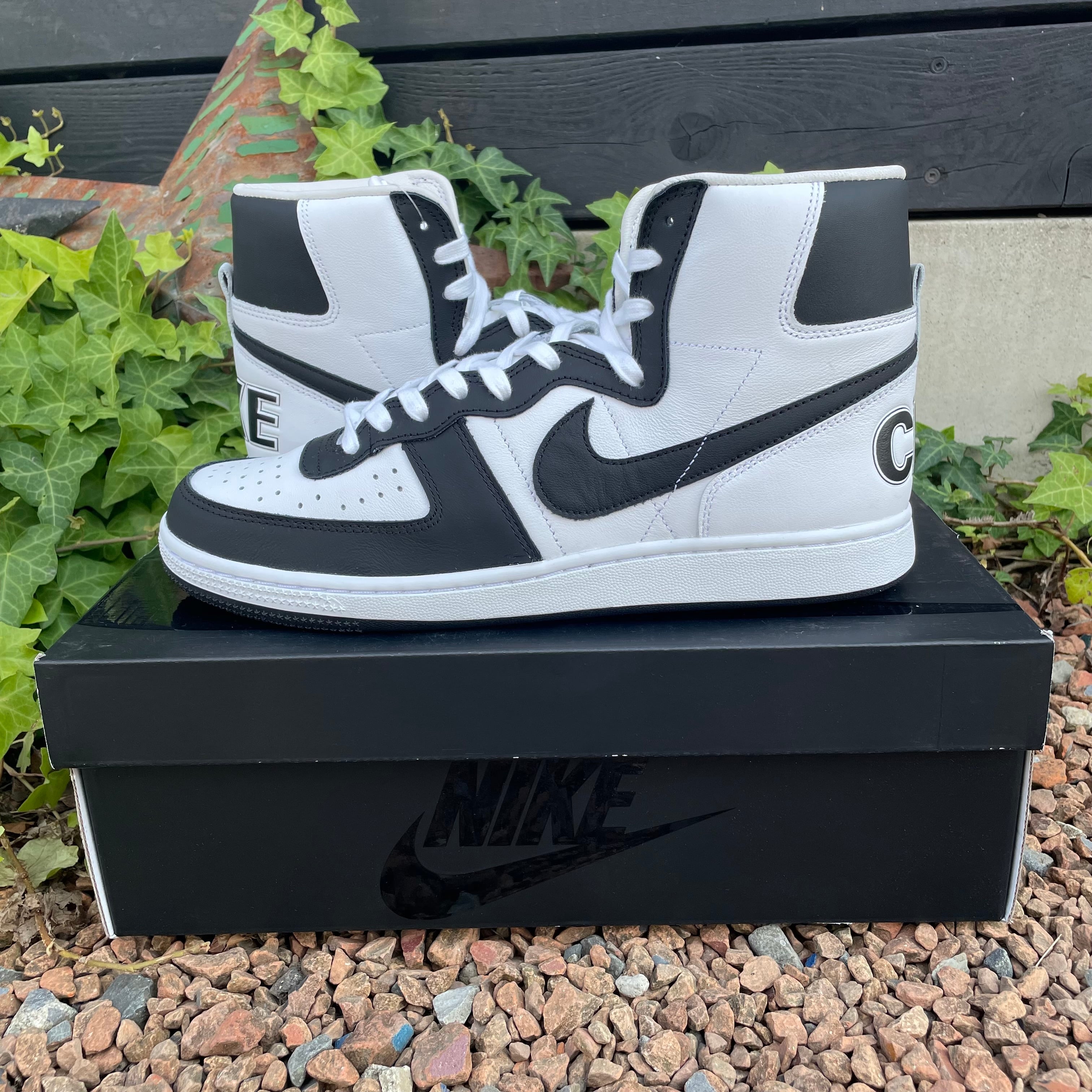 013b964aaf7bd6c83e6b2a3c17323d