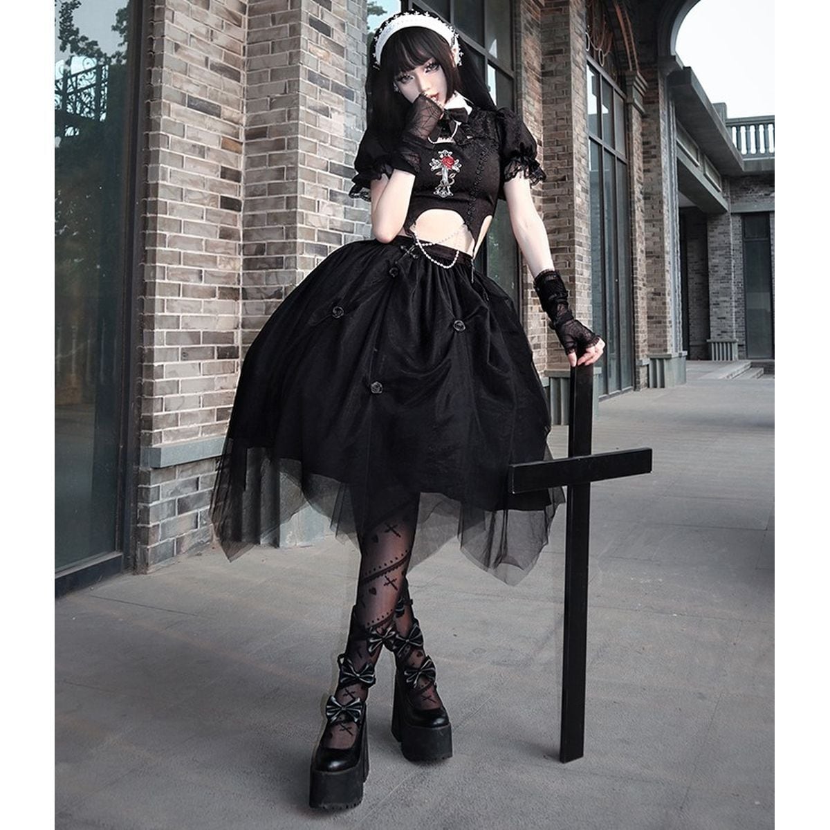 ゴシックローズ刺繍セットアップ | Maiden's Rêve