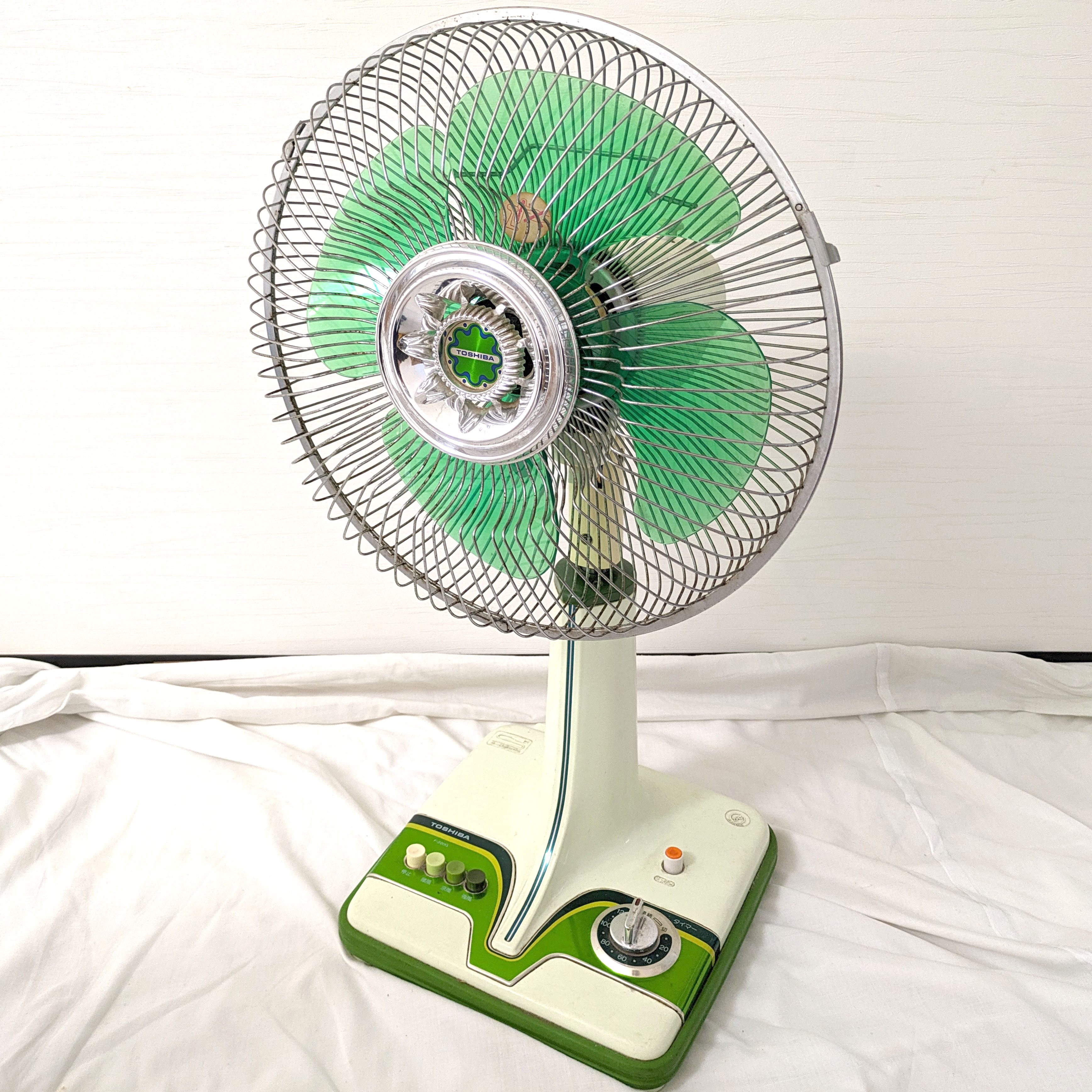 TOSHIBA(東芝)・扇風機・F-220G・レトロ家電・No.240425-37・梱包