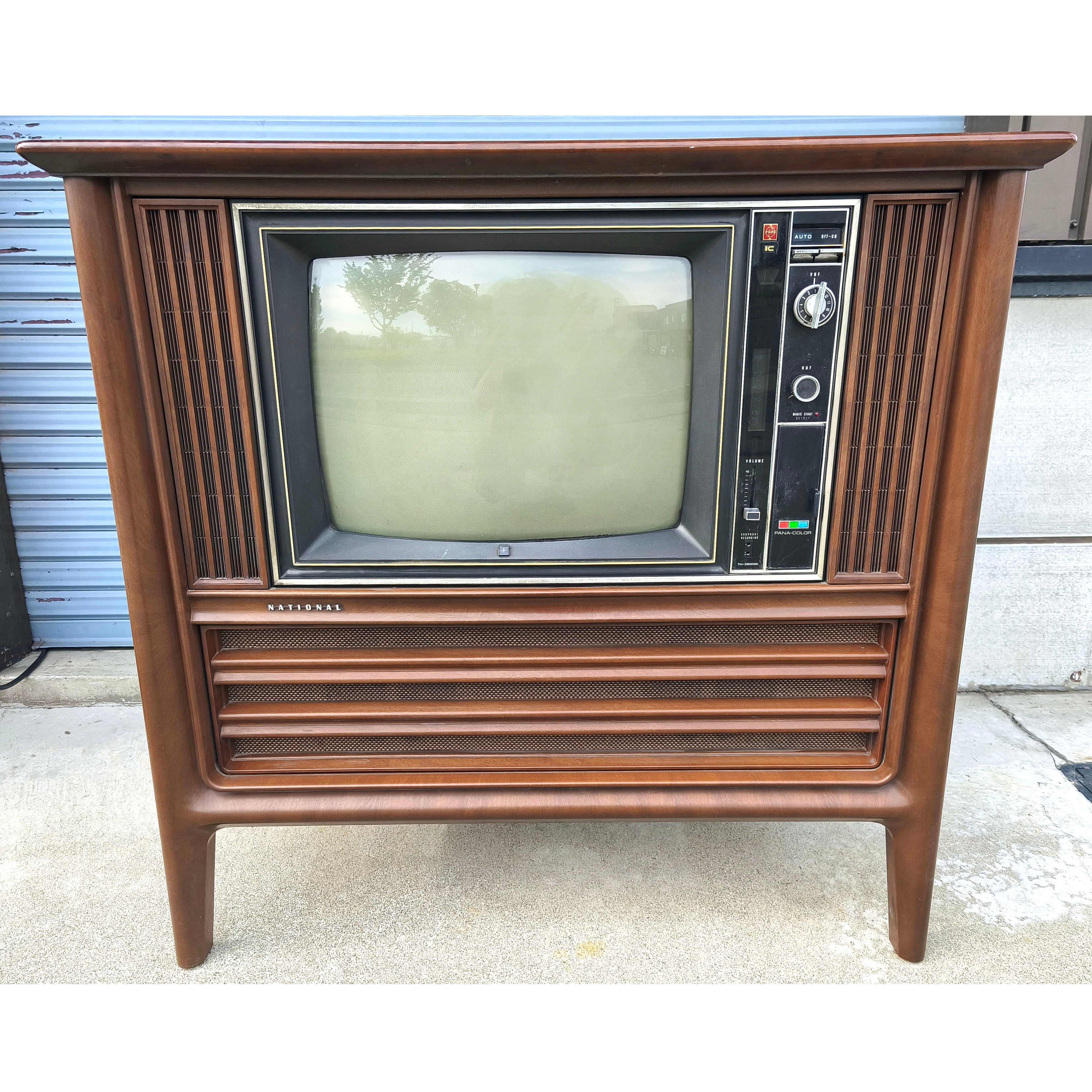 National(ナショナル)・レトロテレビ・カラーテレビ・TH-280D(N)・昭和