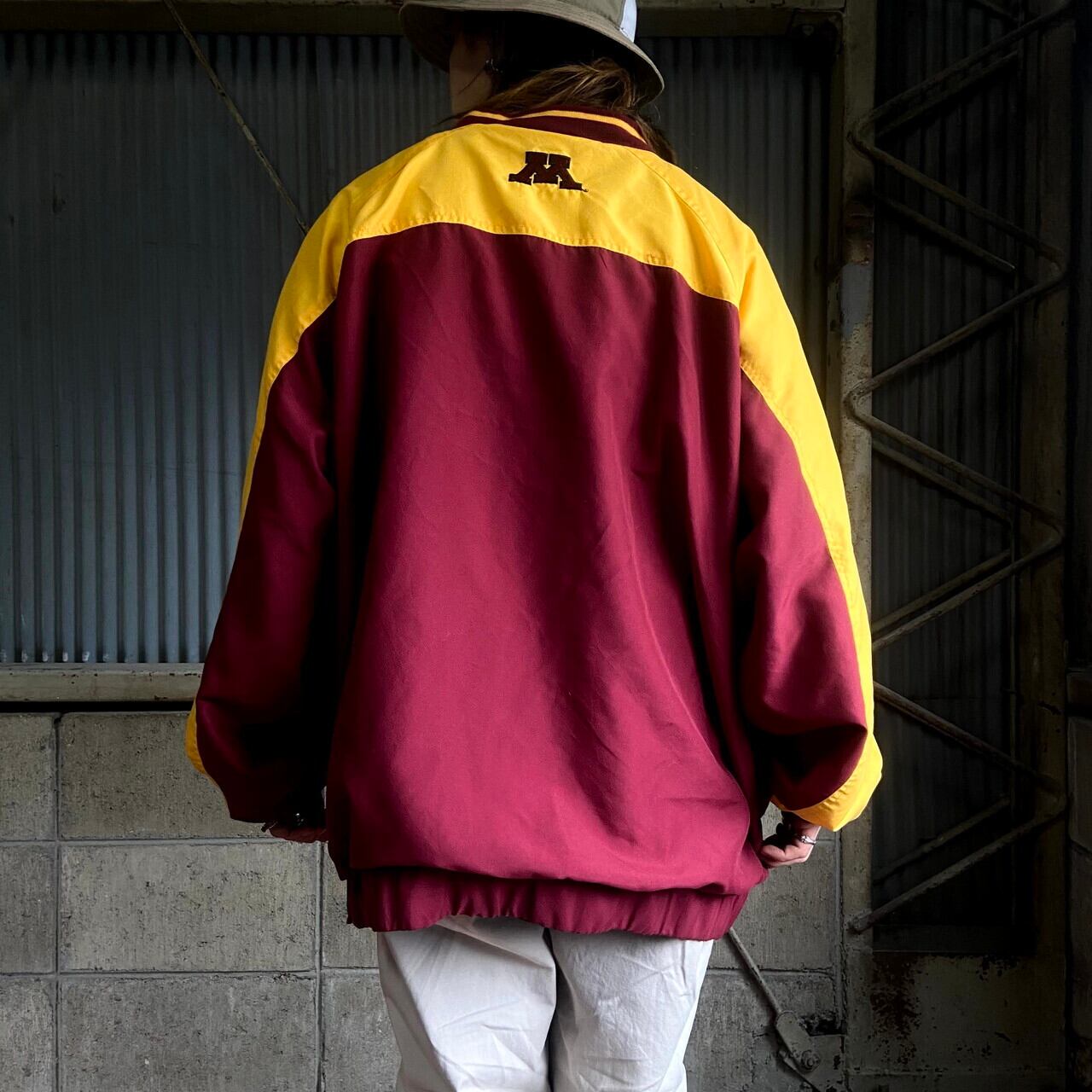 ビッグサイズ 58 SPORTS MINNESOTA カレッジチームロゴ刺繍 ウォーム